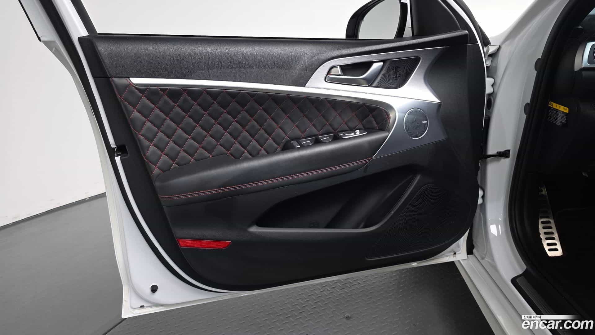 G70 Genesis 2019.8-INNER-034