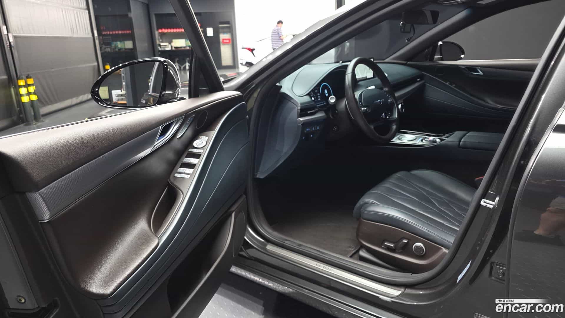 G80 Genesis 2022.1-INNER-010