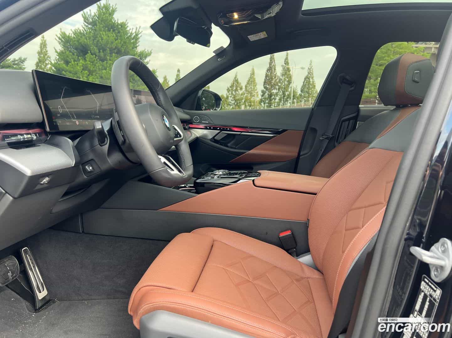 5-Series BMW 2025.8-INNER-008