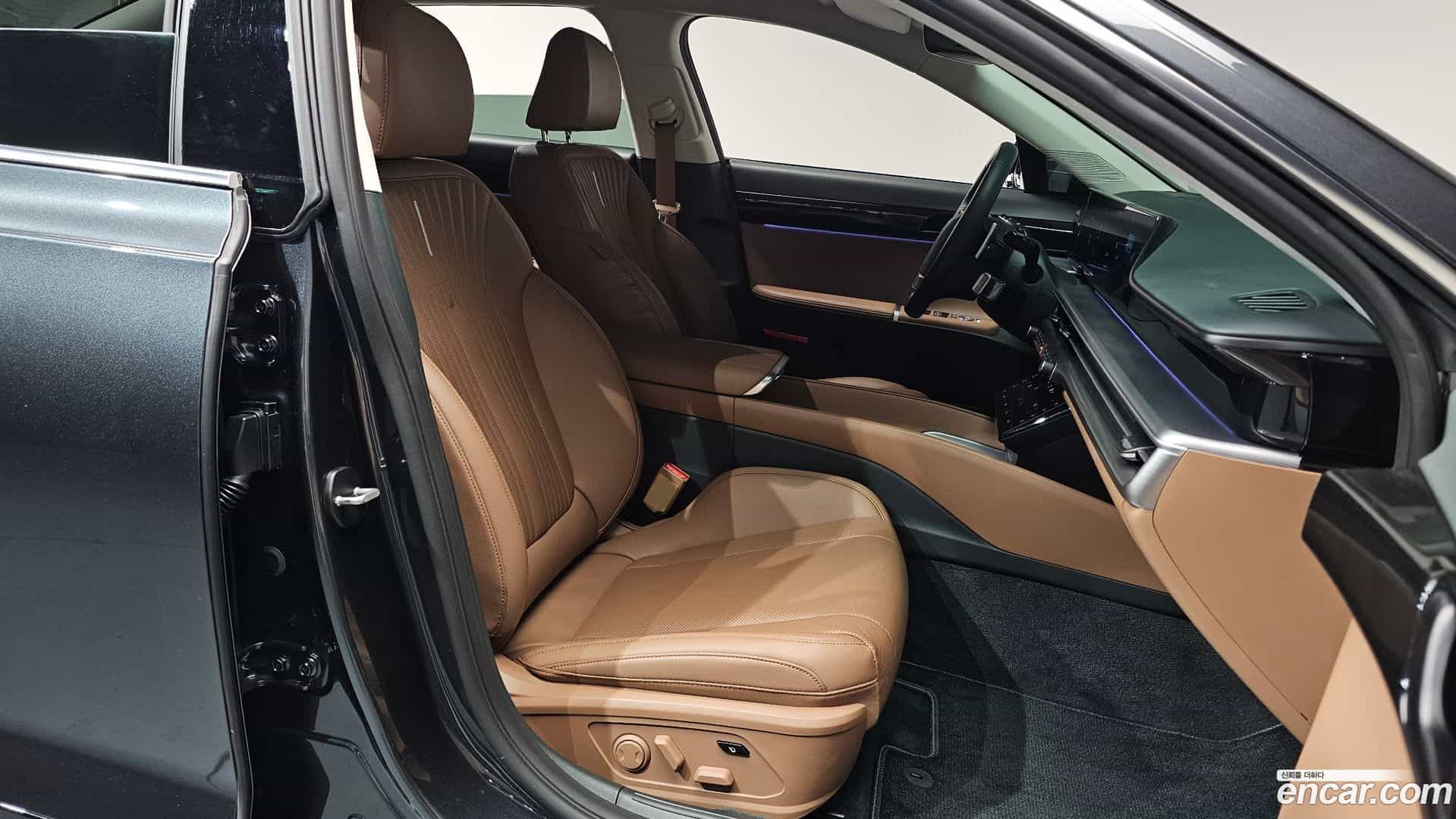 Grandeur Hyundai 2023.0-OPTION-016