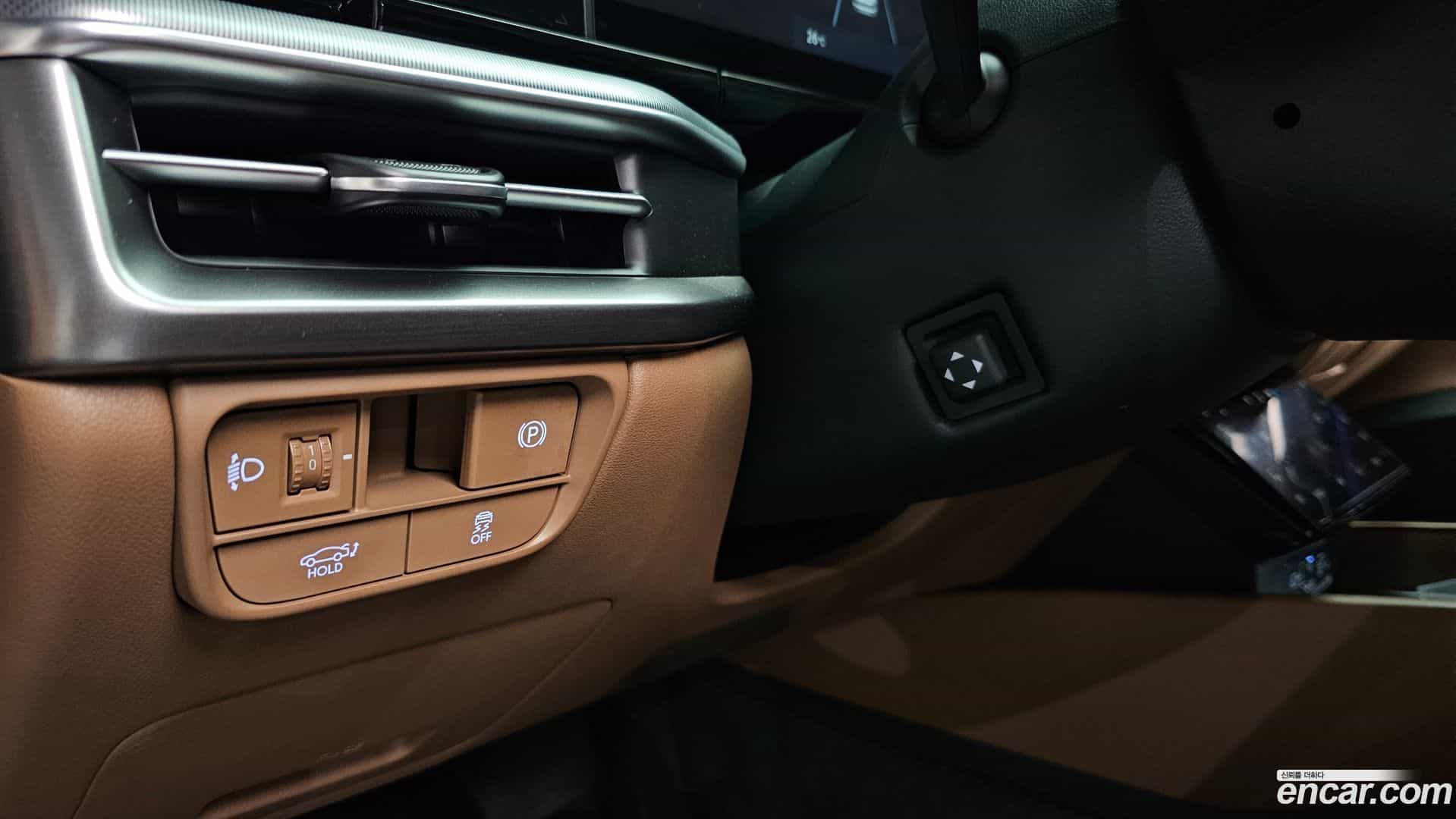 Grandeur Hyundai 2023.0-OPTION-041