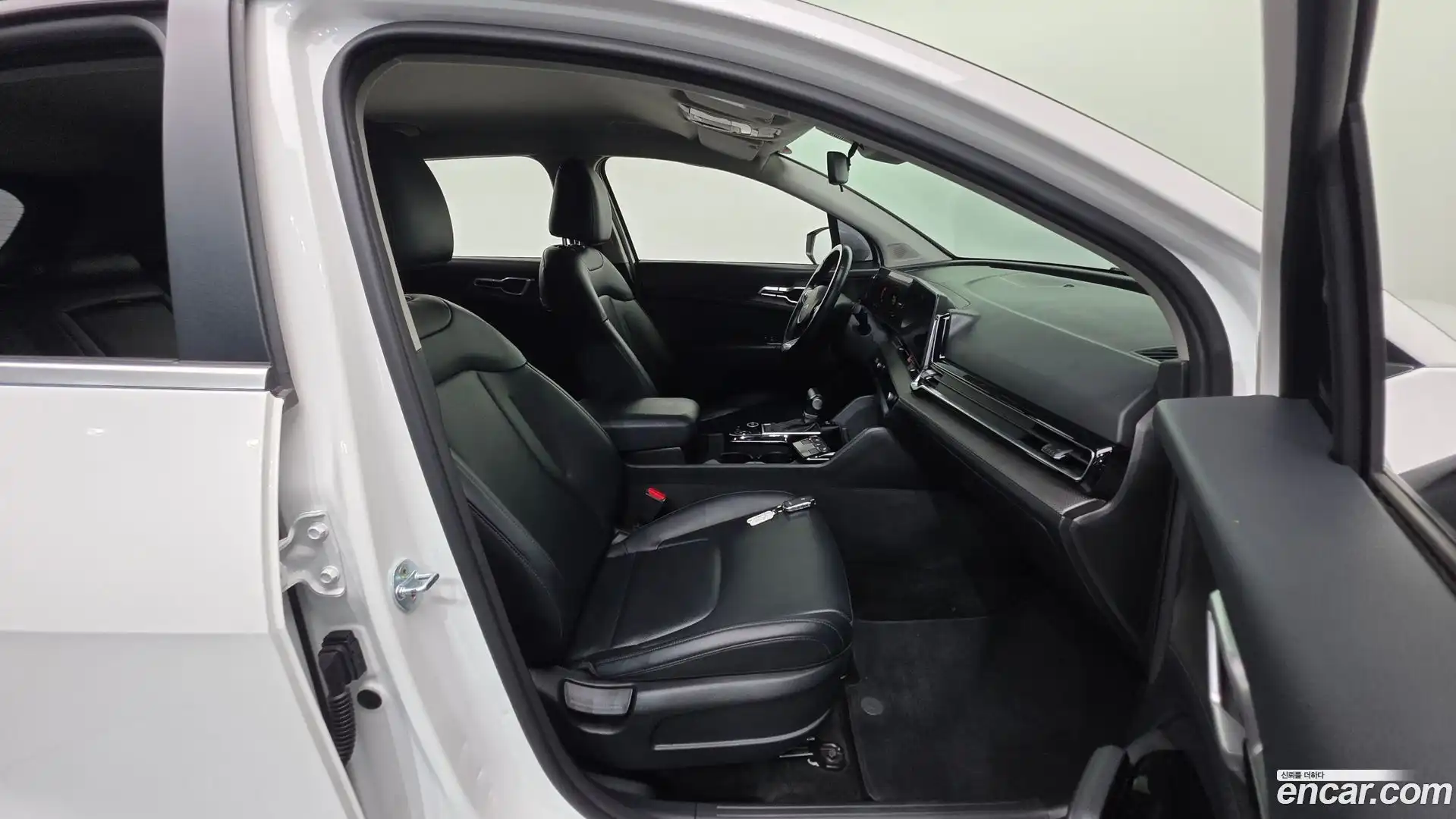 Sportage Kia 2022.9-INNER-010