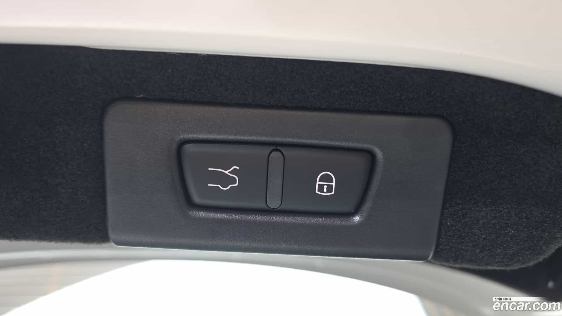 Ghibli Maserati 2021.8-OPTION-024