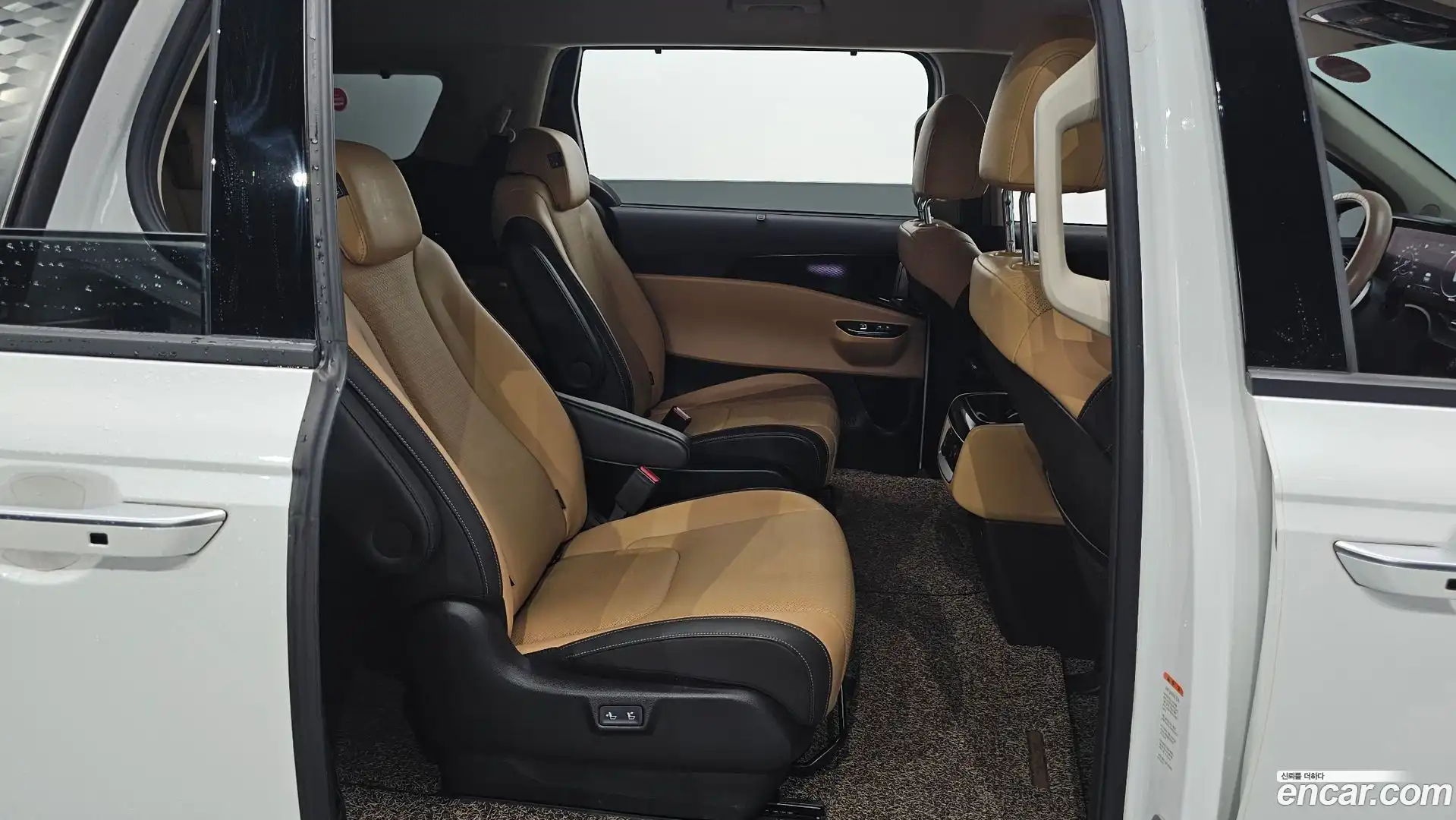 Canival Kia 2022.0-INNER-036