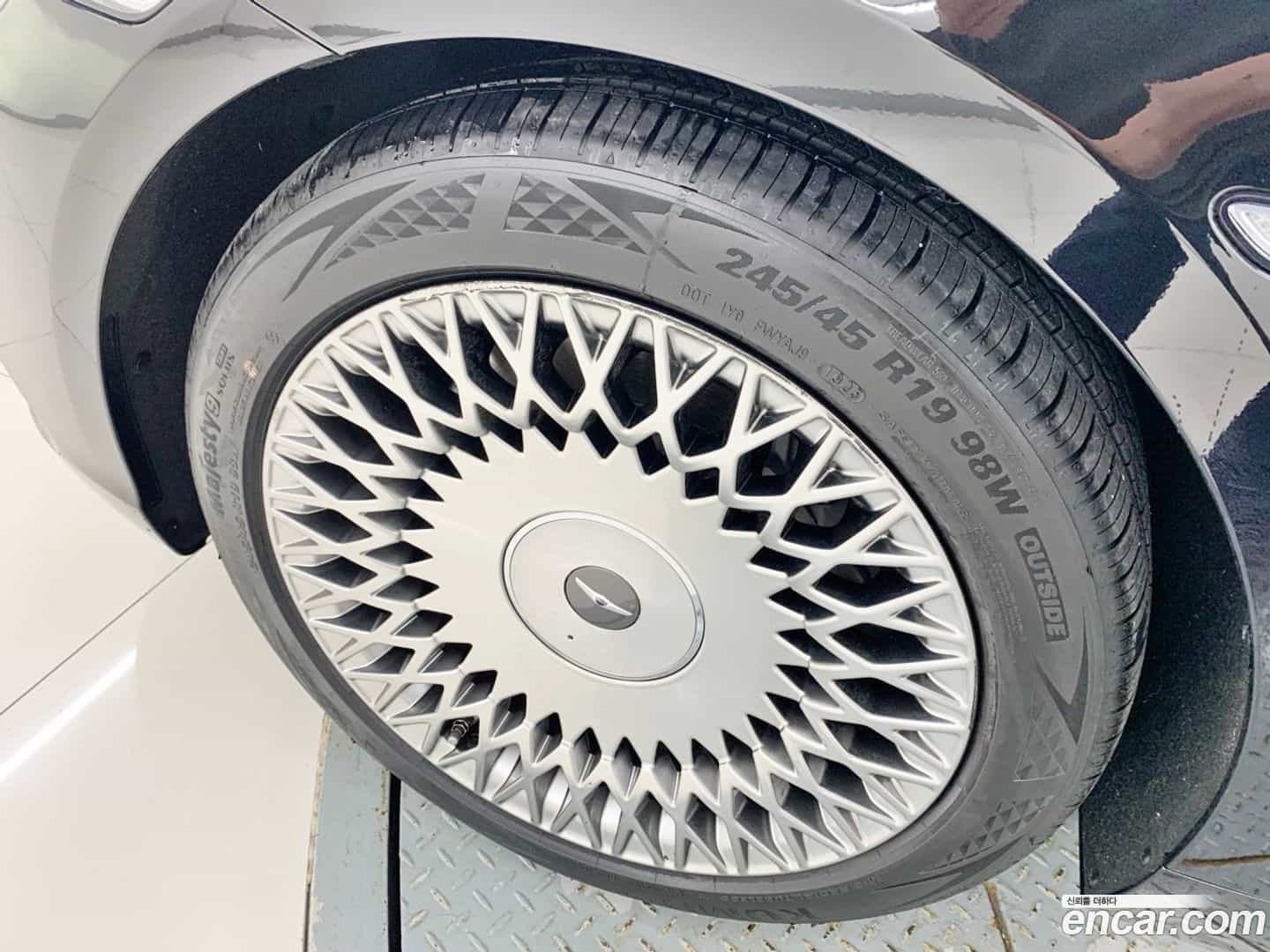 G90 Genesis 2021.4-OUTER-005