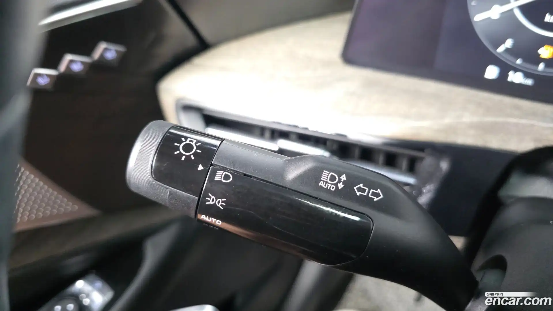 K8 Kia 2021.4-OPTION-041