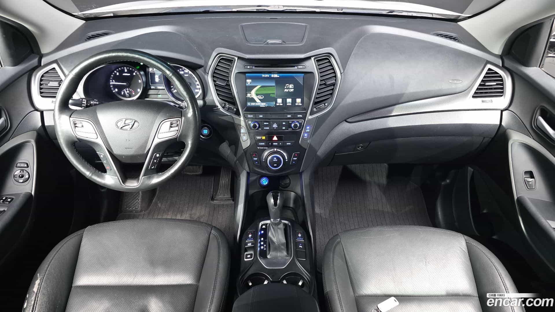 Santafe Hyundai 2017.3-INNER-007
