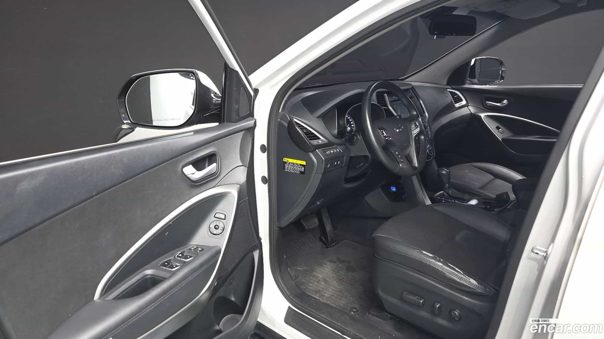 Santafe Hyundai 2017.3-INNER-010