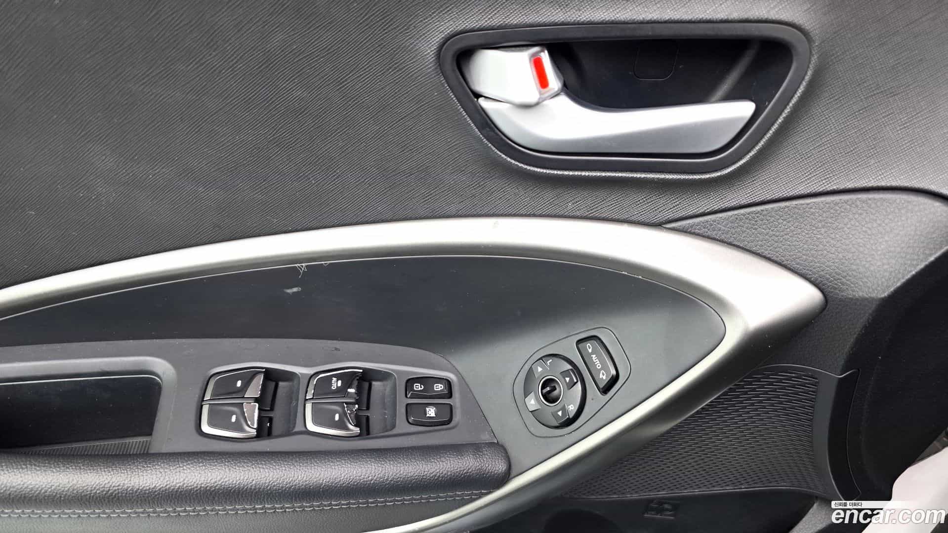 Santafe Hyundai 2017.3-OPTION-041