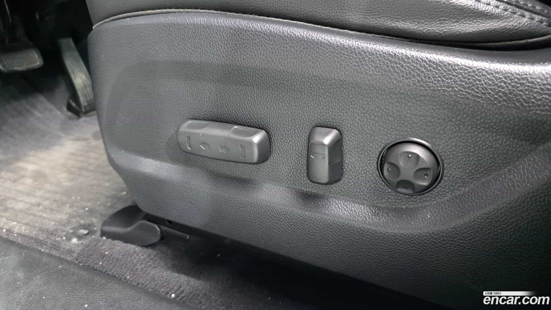 Santafe Hyundai 2017.3-OPTION-044