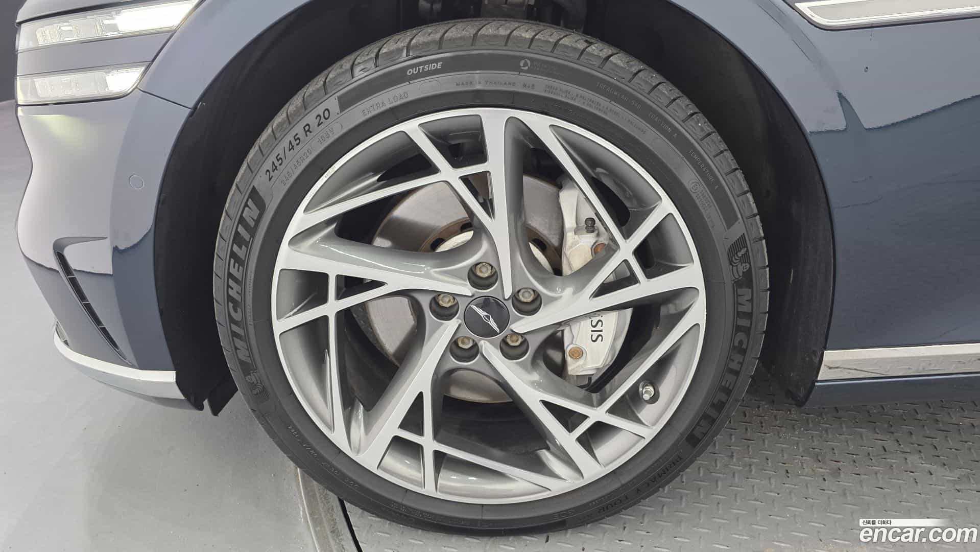G90 Genesis 2022.2-OUTER-005
