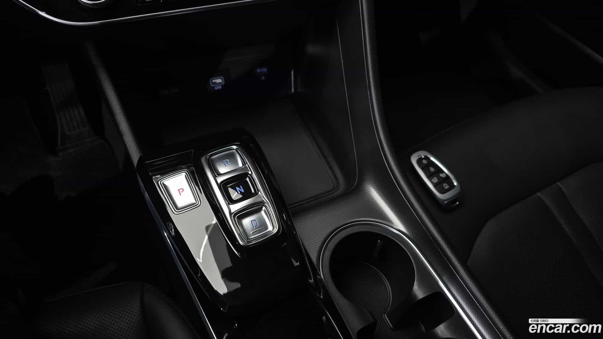 Sonata Hyundai 2022.2-INNER-009