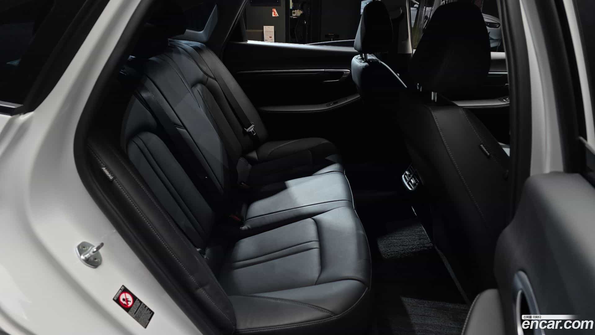 Sonata Hyundai 2022.2-OPTION-015