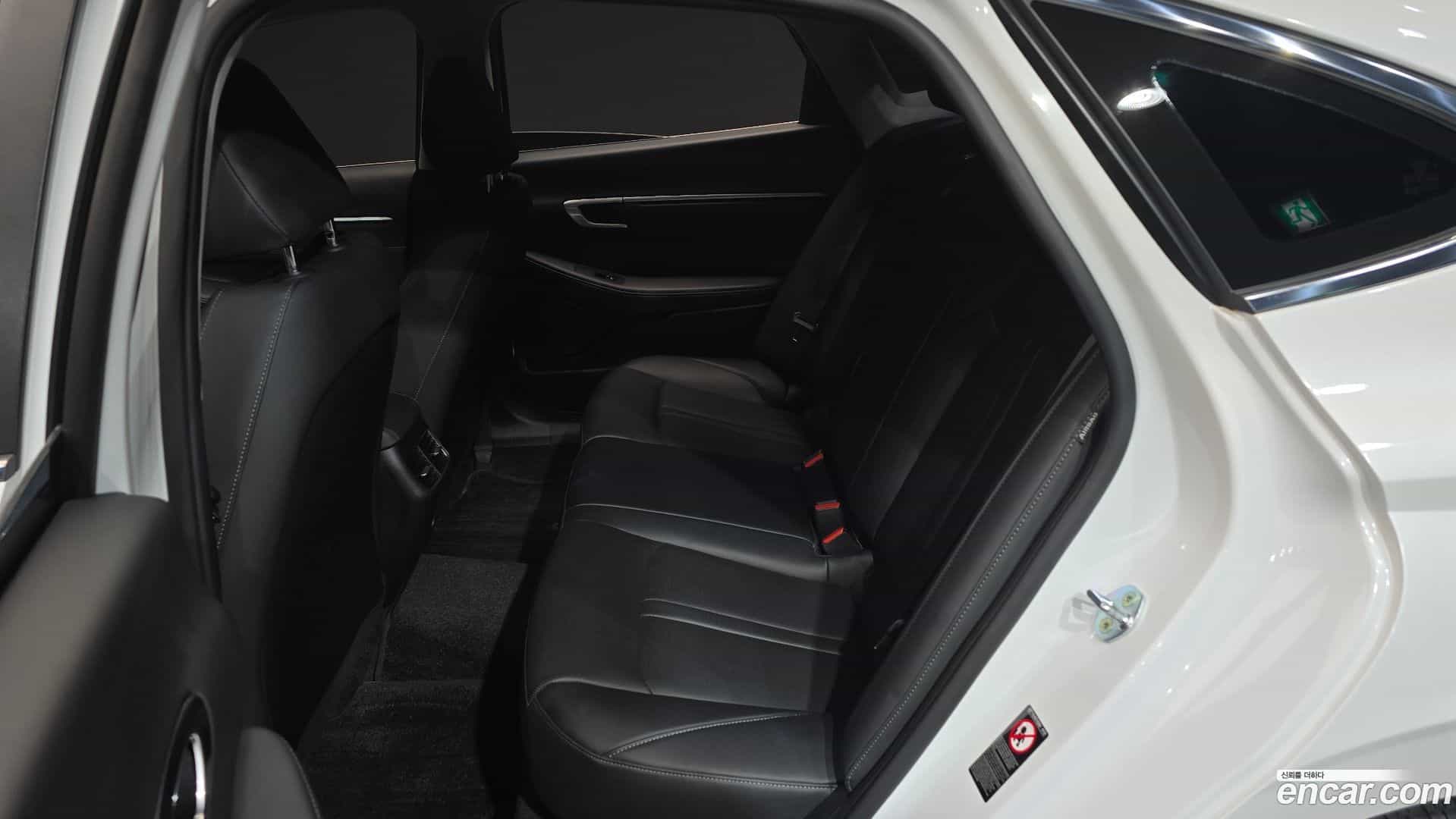 Sonata Hyundai 2022.2-OPTION-016