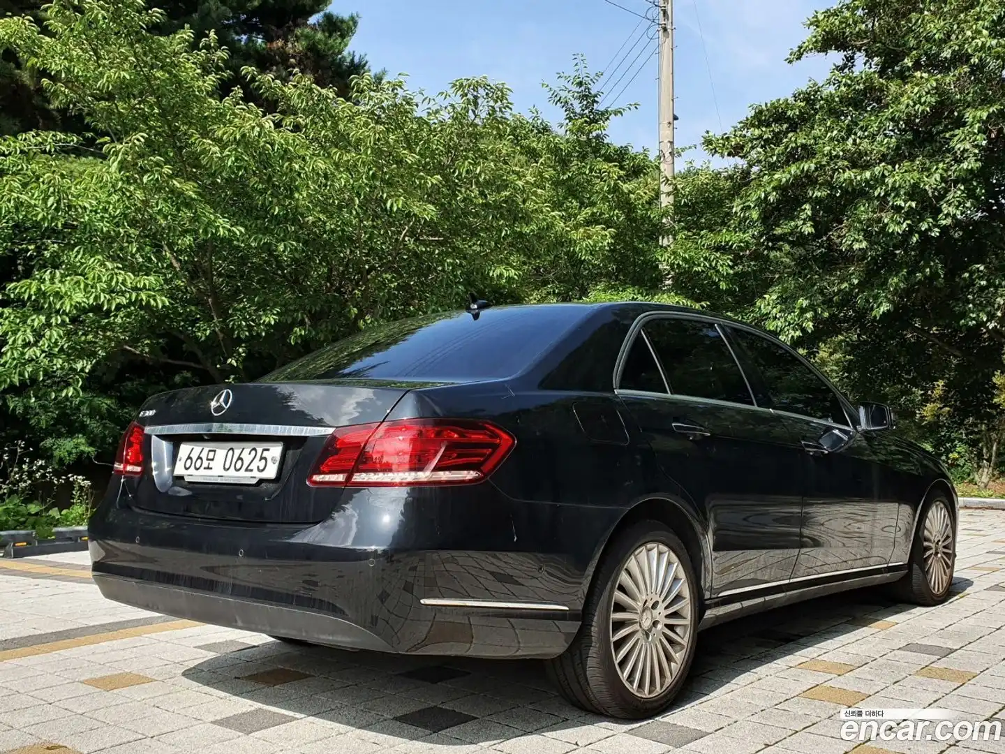 E-Class Mercedes-Benz 2016.1-OUTER-003