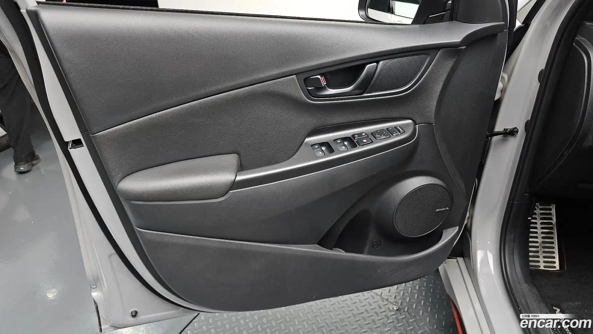 Kona Hyundai 2022.7-INNER-034