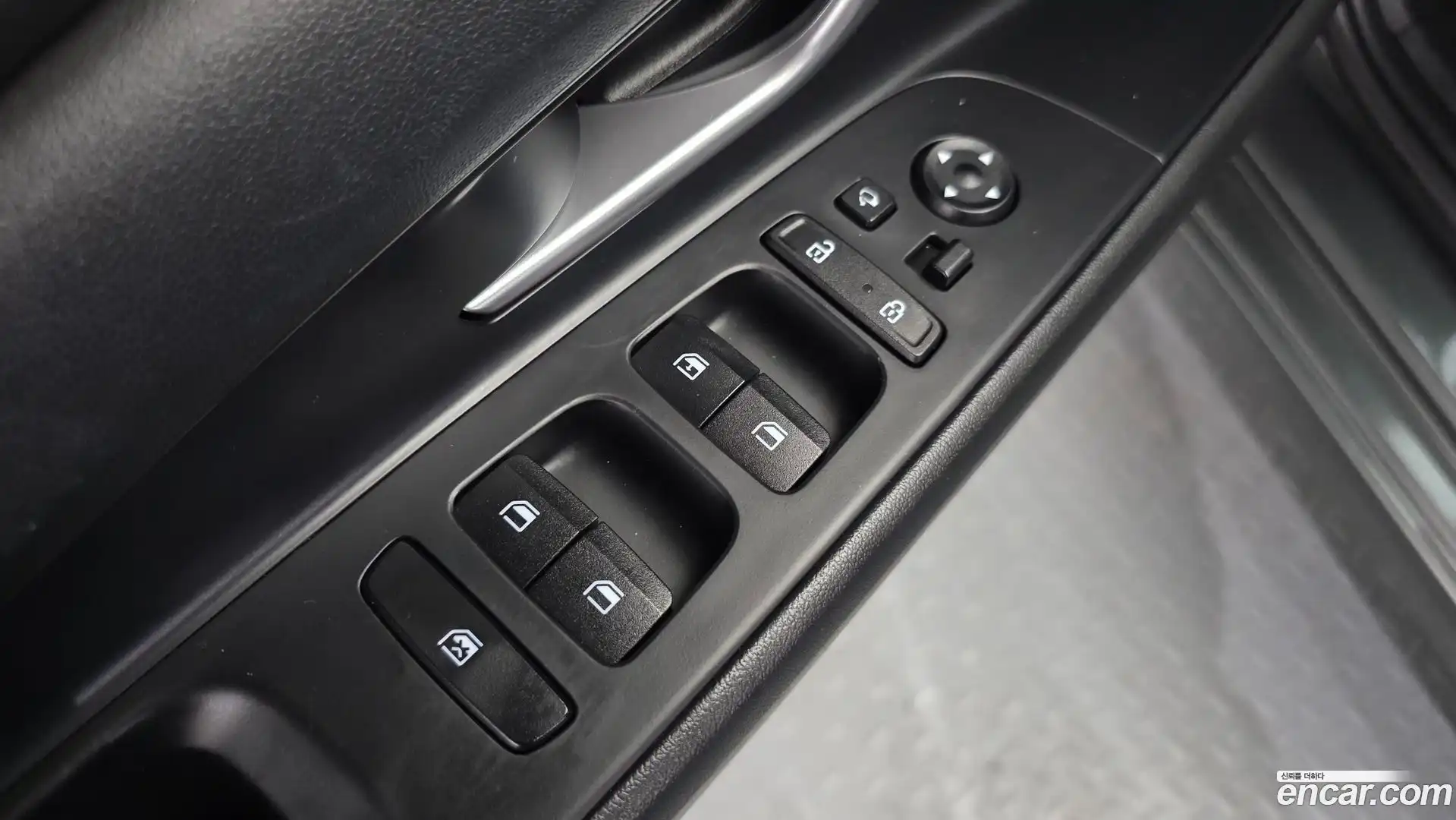 AVANTE Hyundai 2022.6-OPTION-017