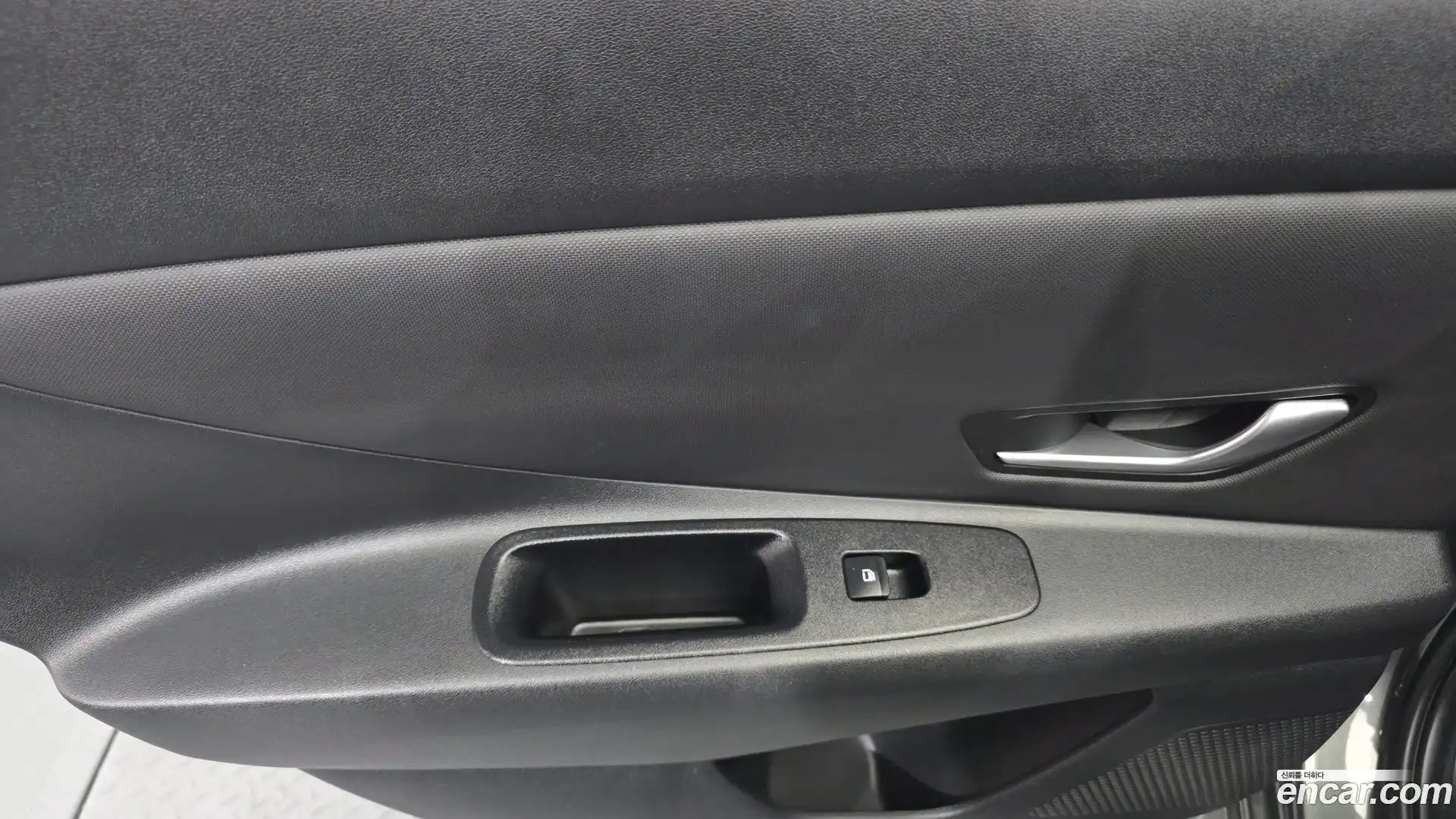 AVANTE Hyundai 2022.6-INNER-035