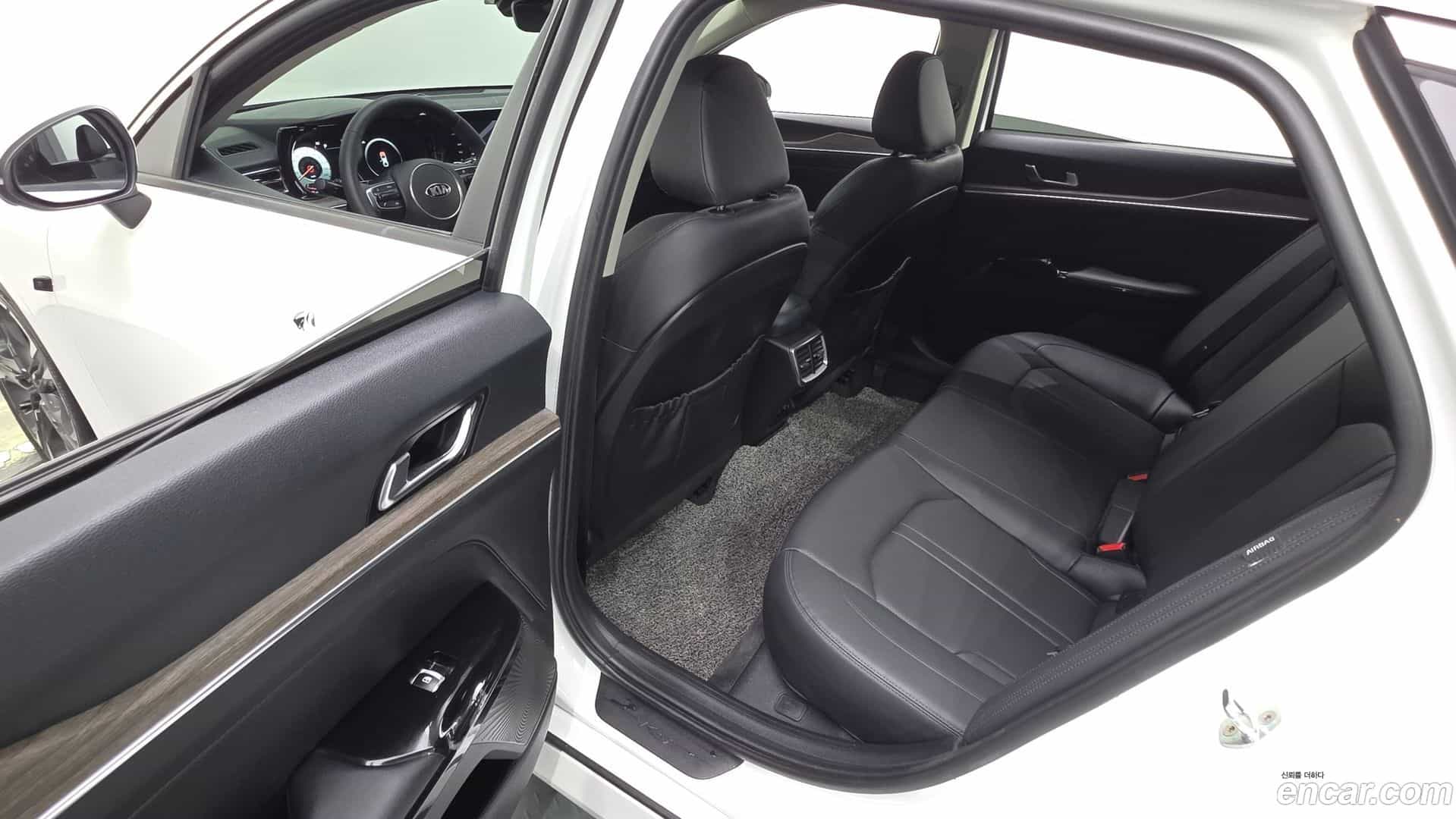 K5 Kia 2021.4-OPTION-016
