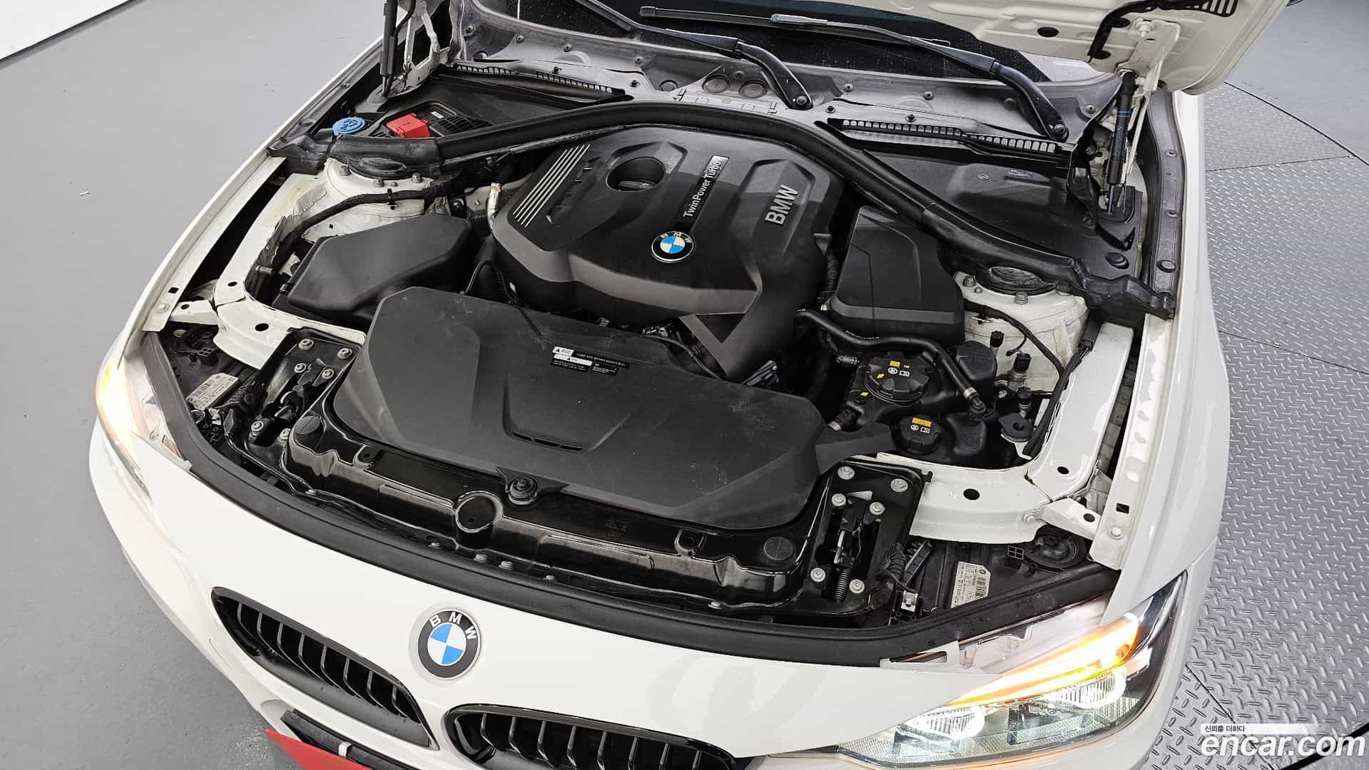 3-Series BMW 2018.1-OUTER-006