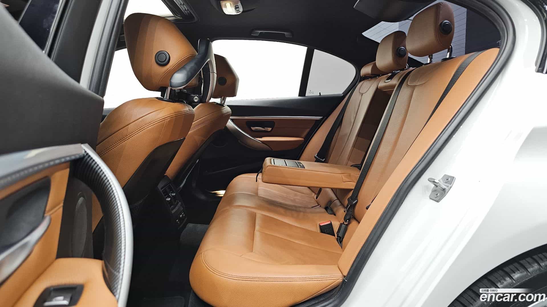 3-Series BMW 2018.1-OPTION-015