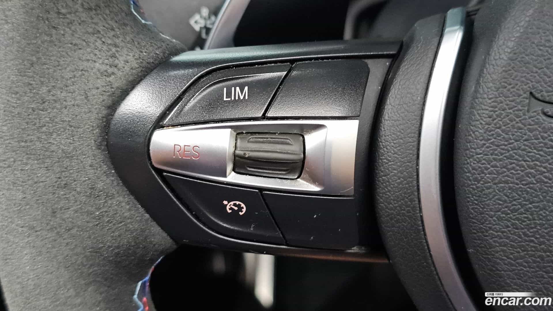 3-Series BMW 2018.1-OPTION-022