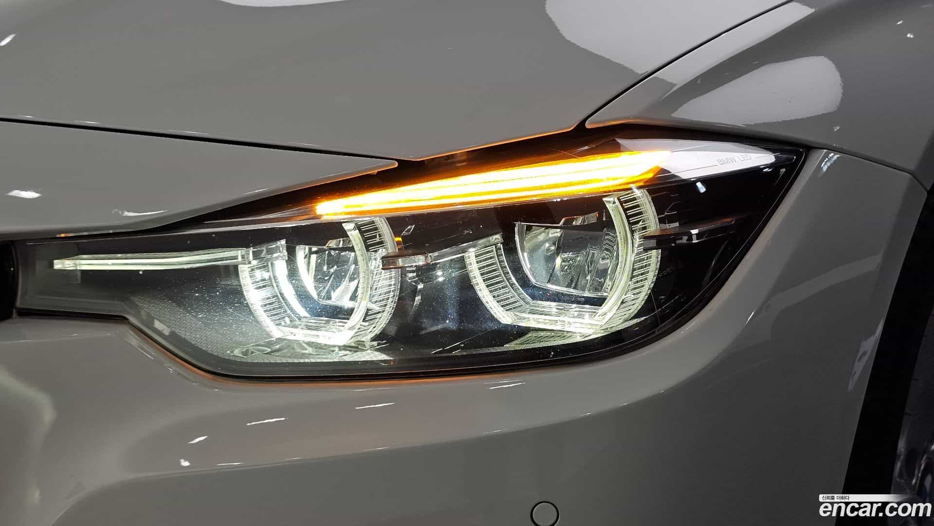 3-Series BMW 2018.1-OUTER-032