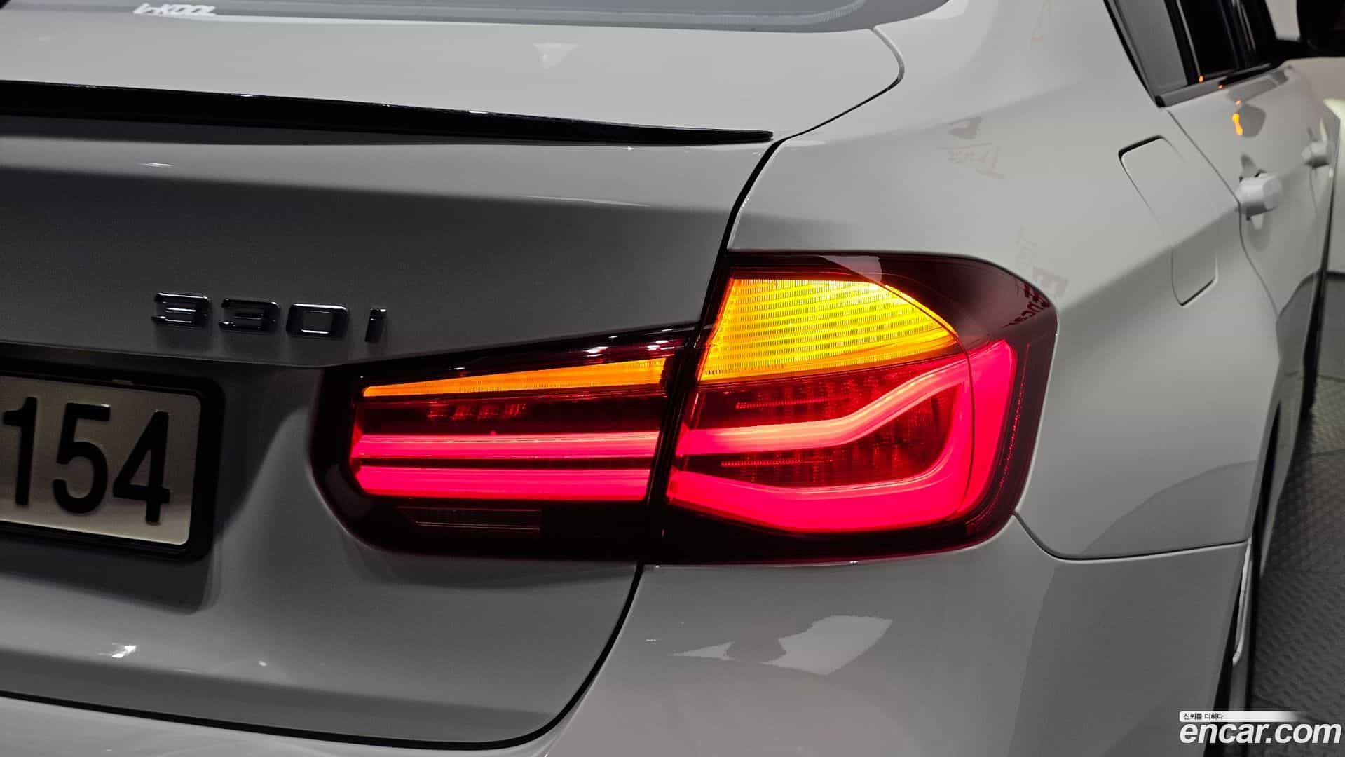 3-Series BMW 2018.1-OUTER-033