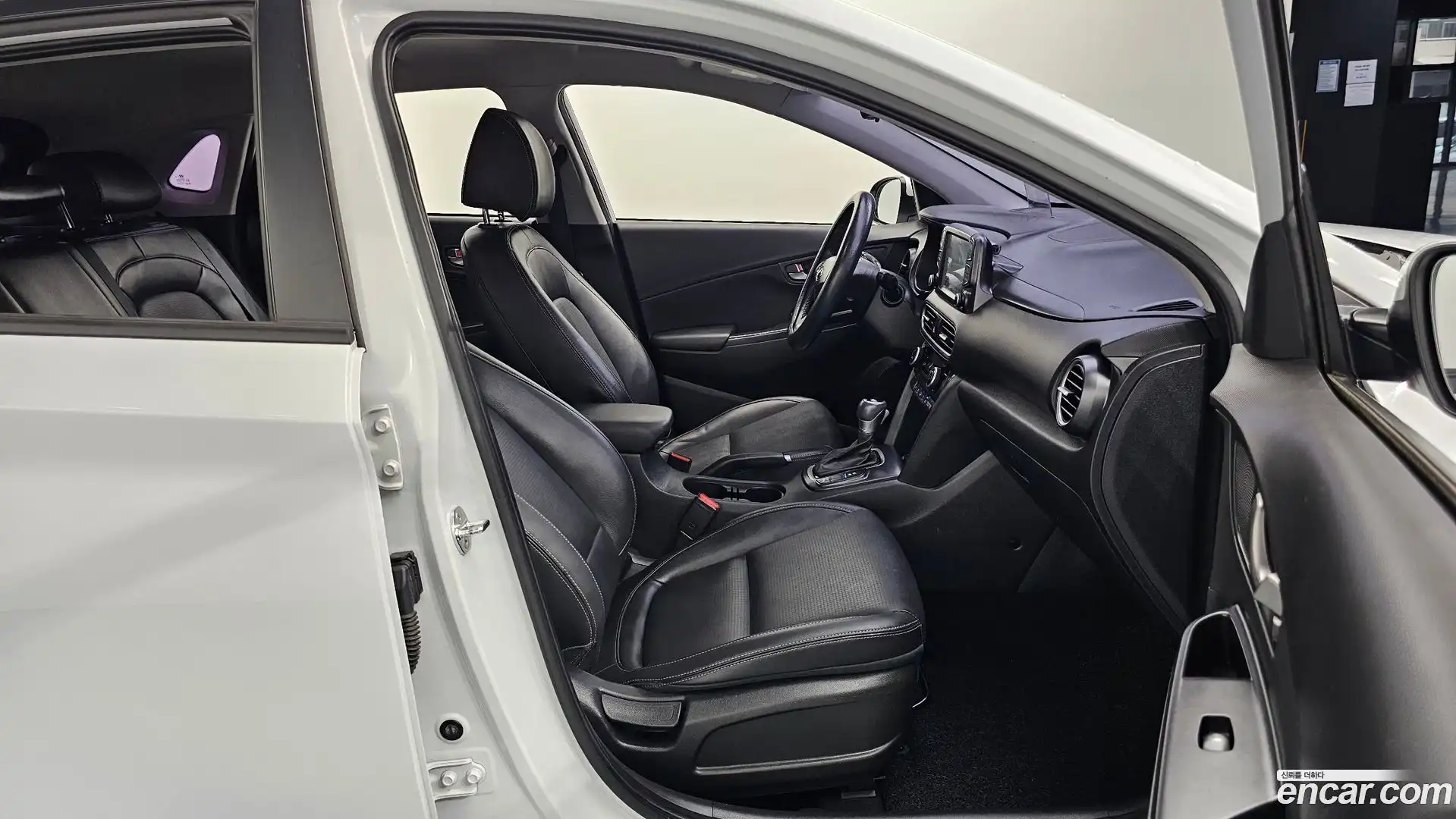 Kona Hyundai 2018.7-OPTION-015