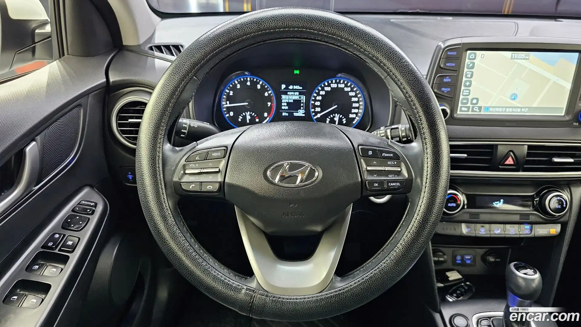 Kona Hyundai 2018.7-OPTION-017