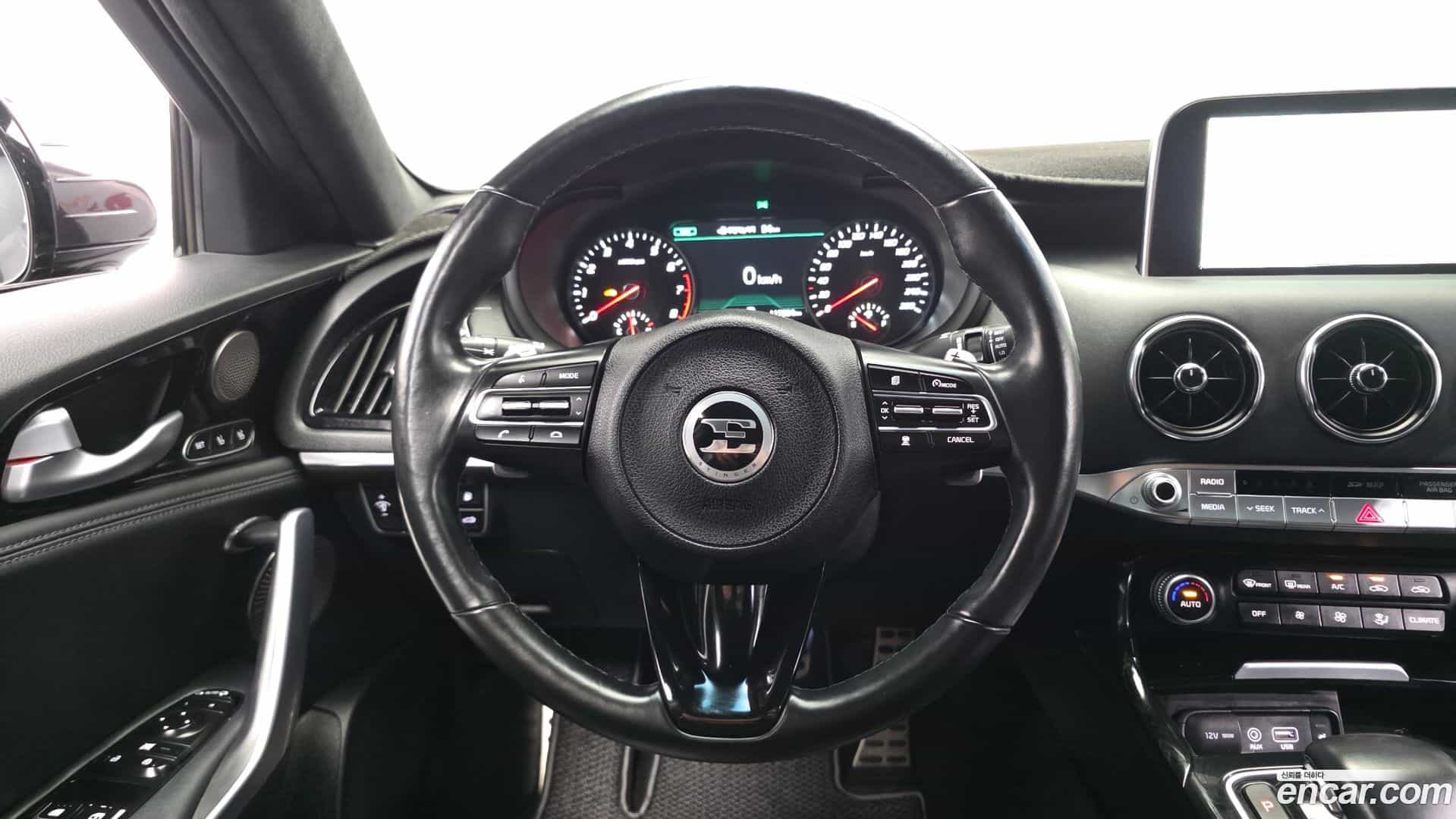 Stinger Kia 2018.2-OPTION-017