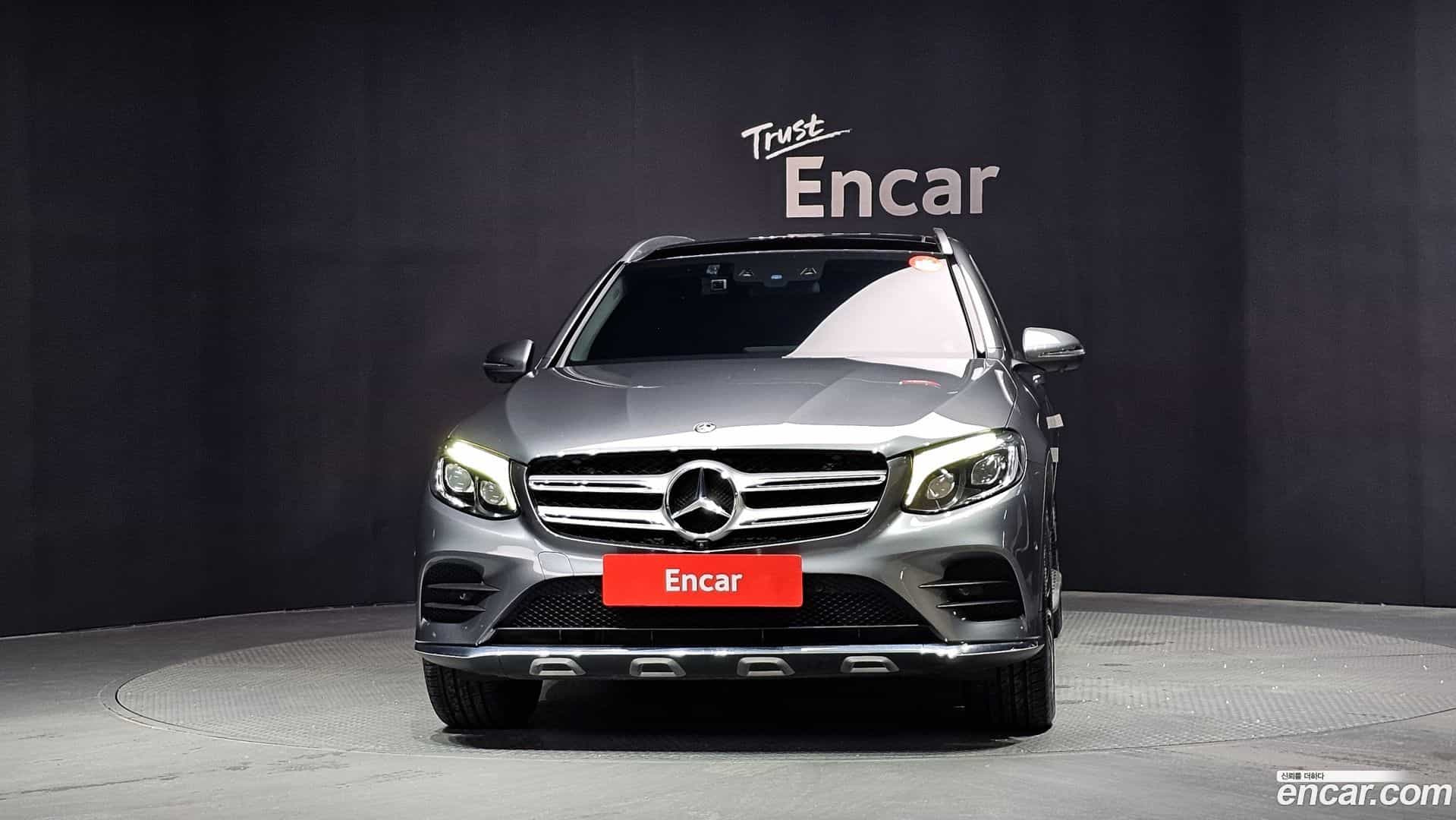 GLC-Class Mercedes-Benz 2019.11-OUTER-003
