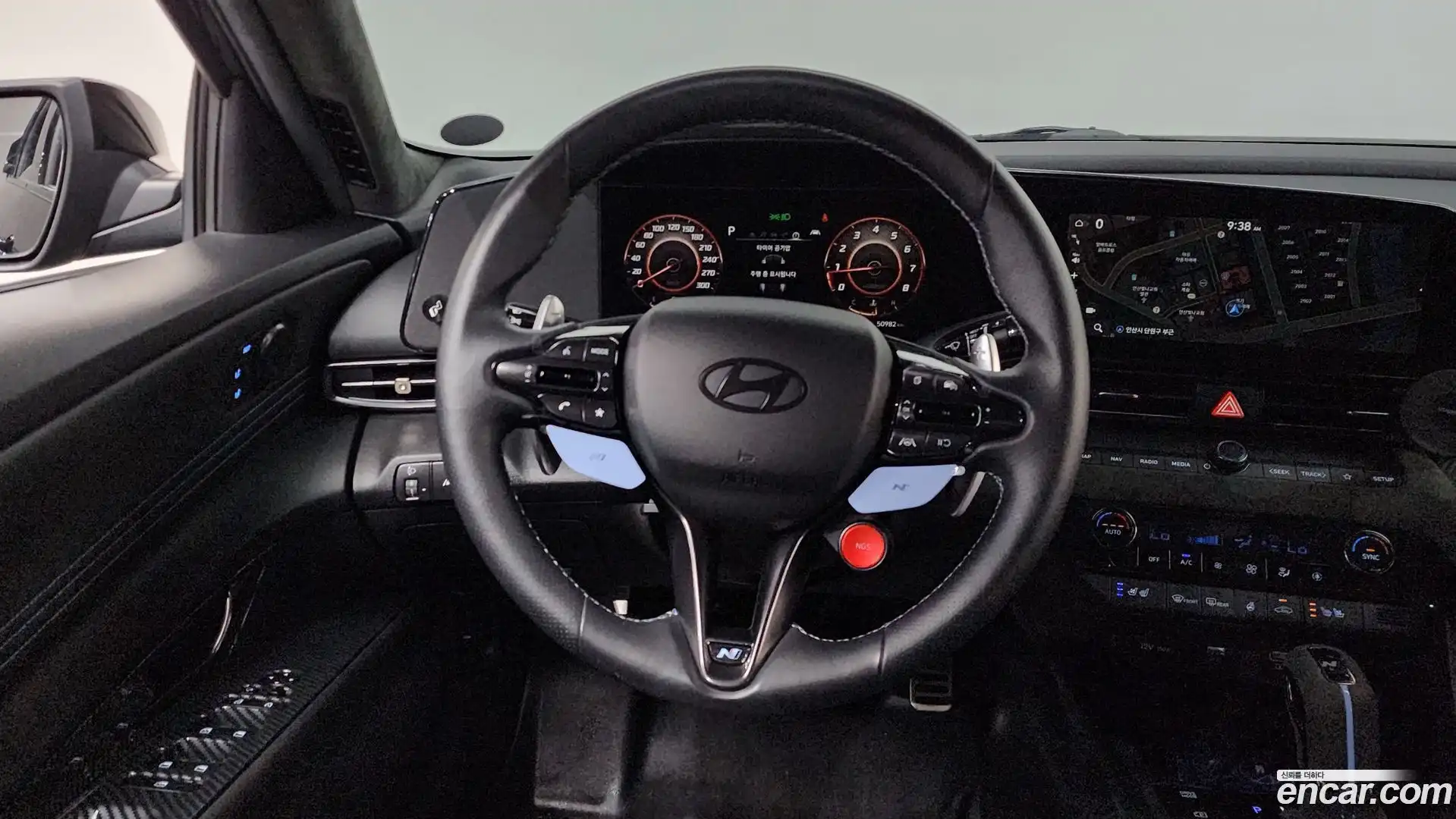 AVANTE Hyundai 2022.4-OPTION-017