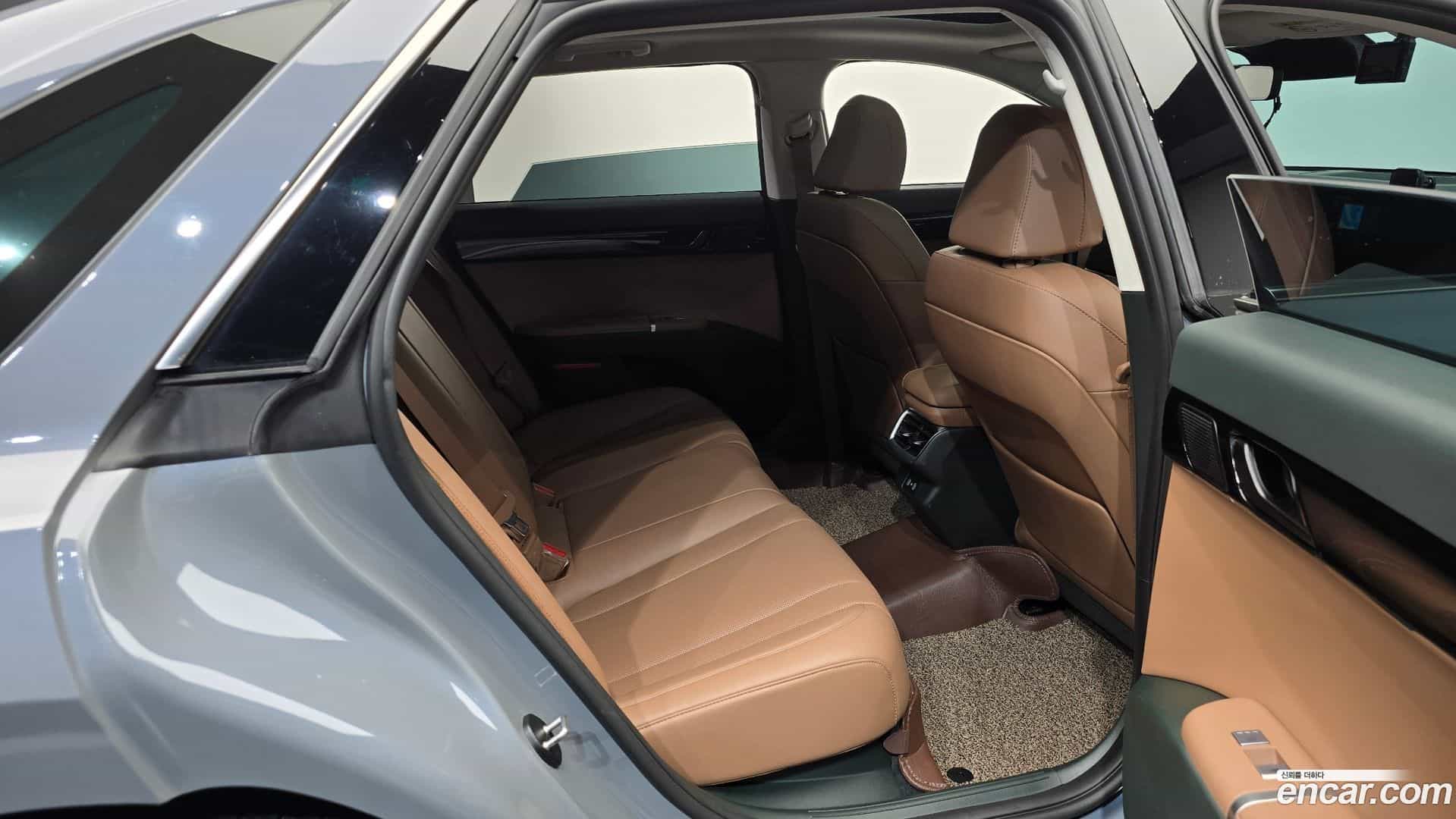 Grandeur Hyundai 2023.9-OPTION-015