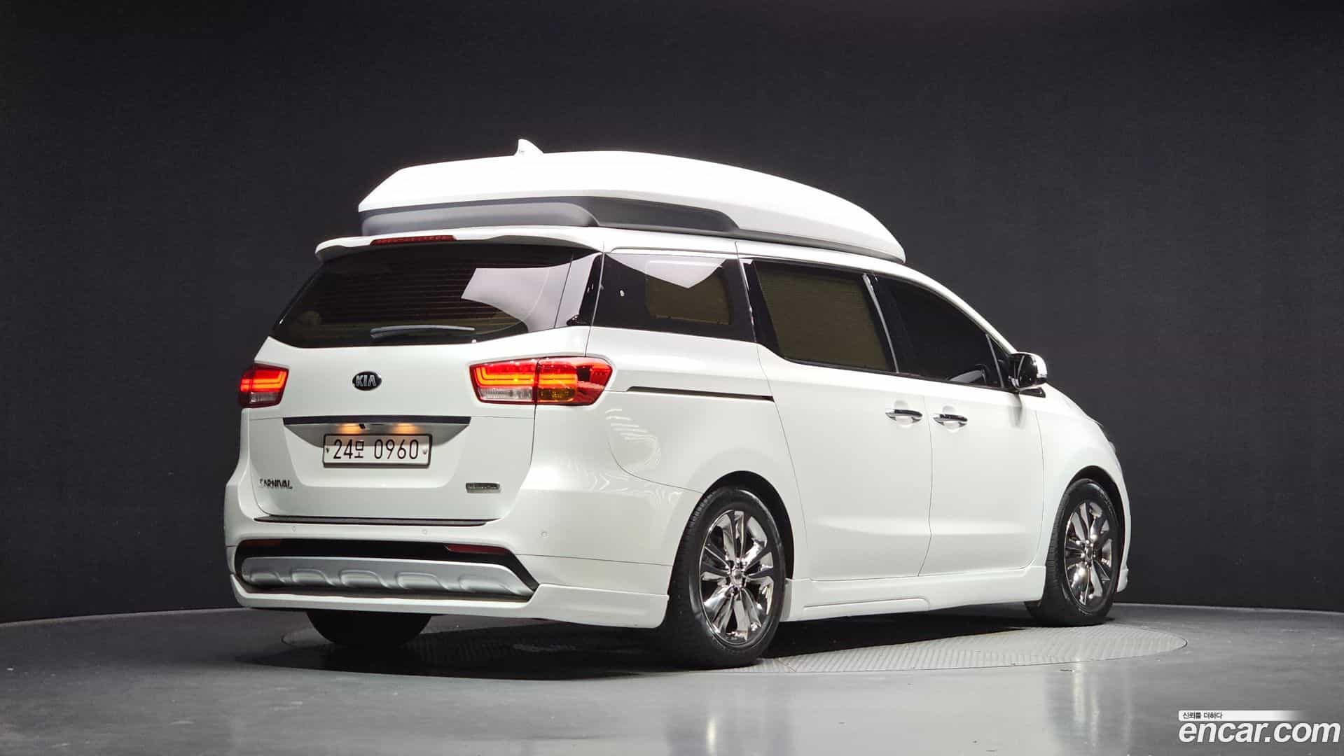 Canival Kia 2016.1-OUTER-002