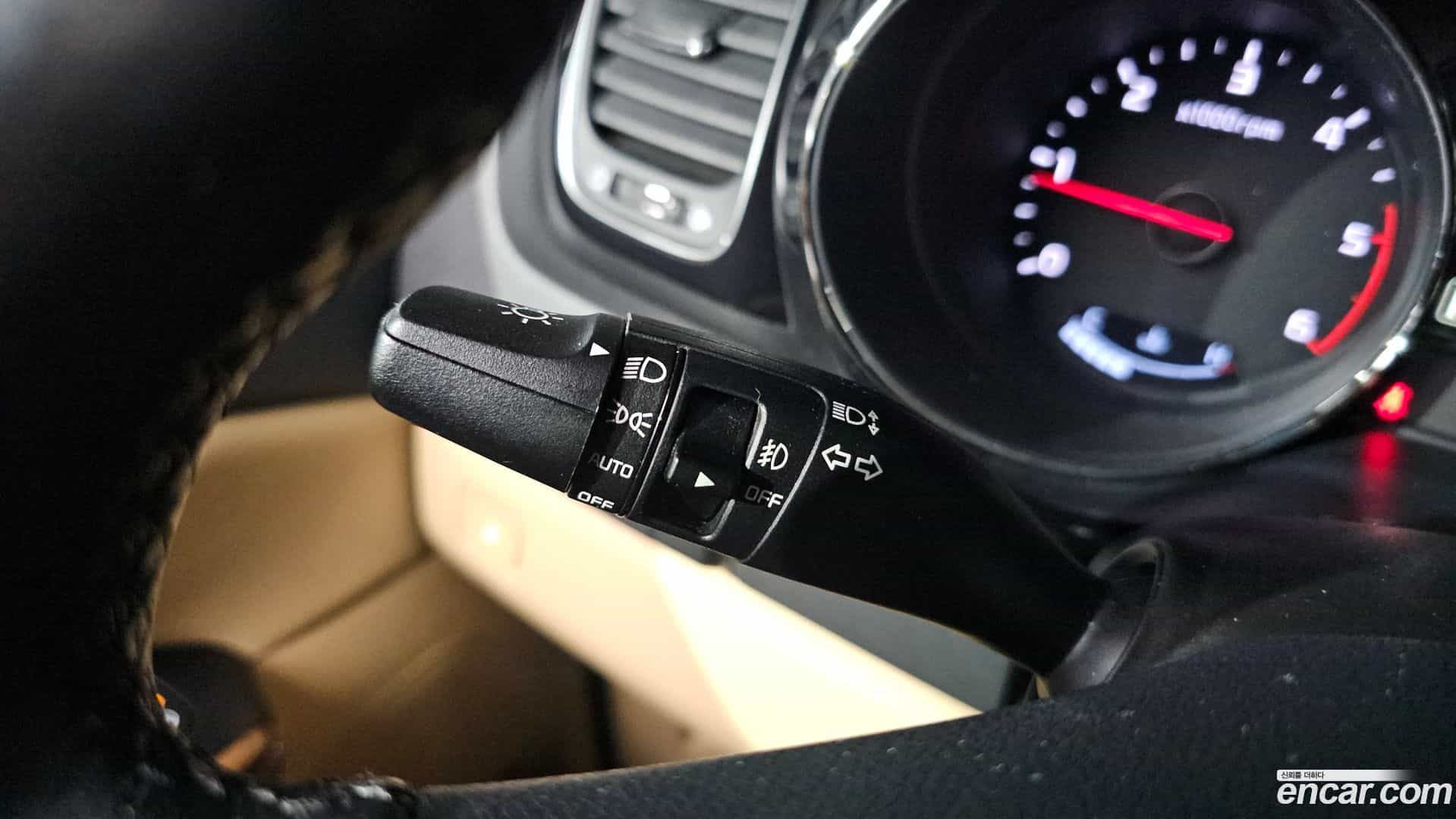 Canival Kia 2016.1-OPTION-018