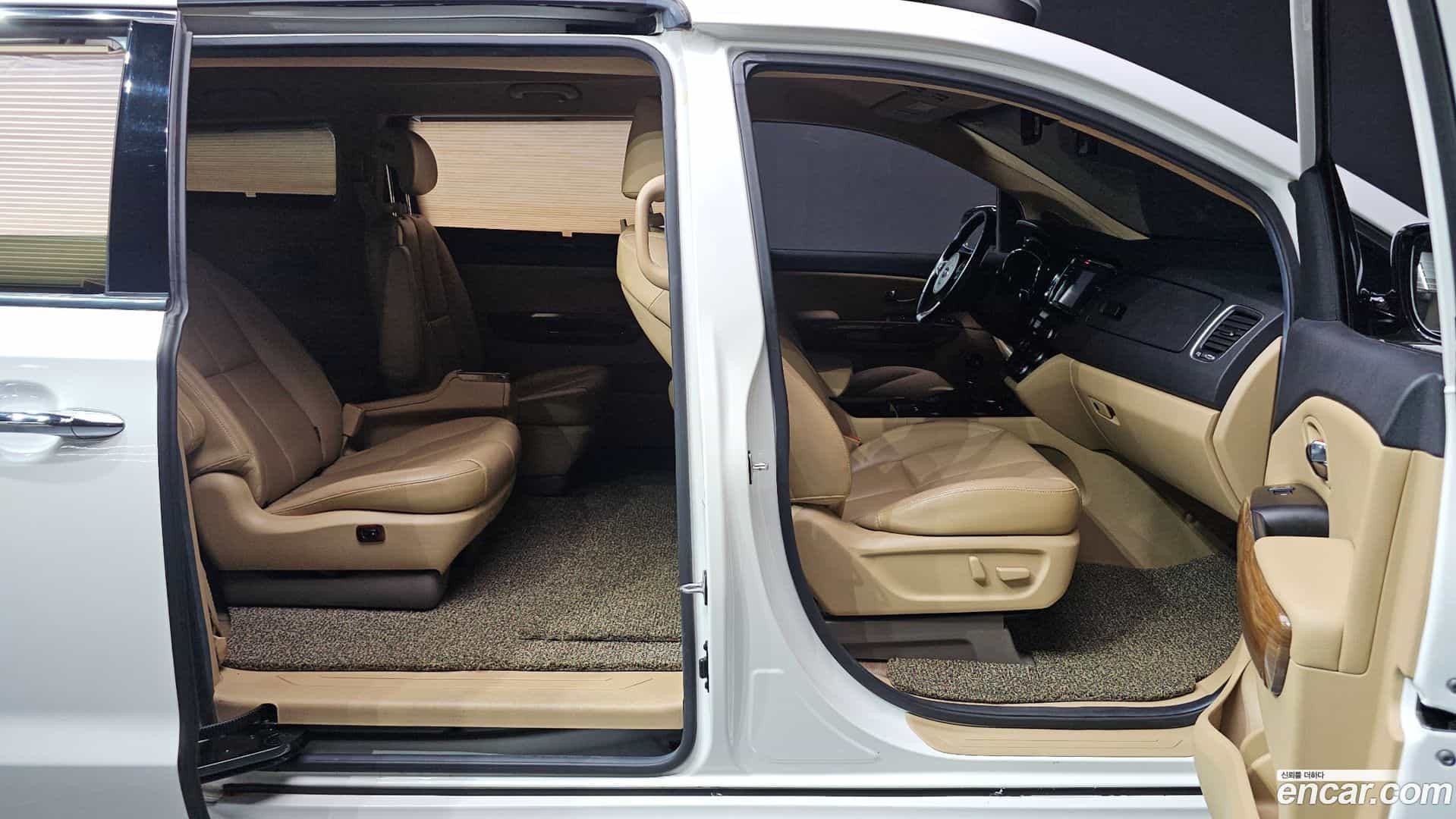 Canival Kia 2016.1-OPTION-023