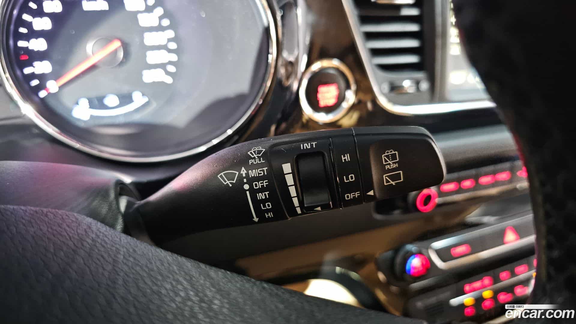 Canival Kia 2016.1-OPTION-042
