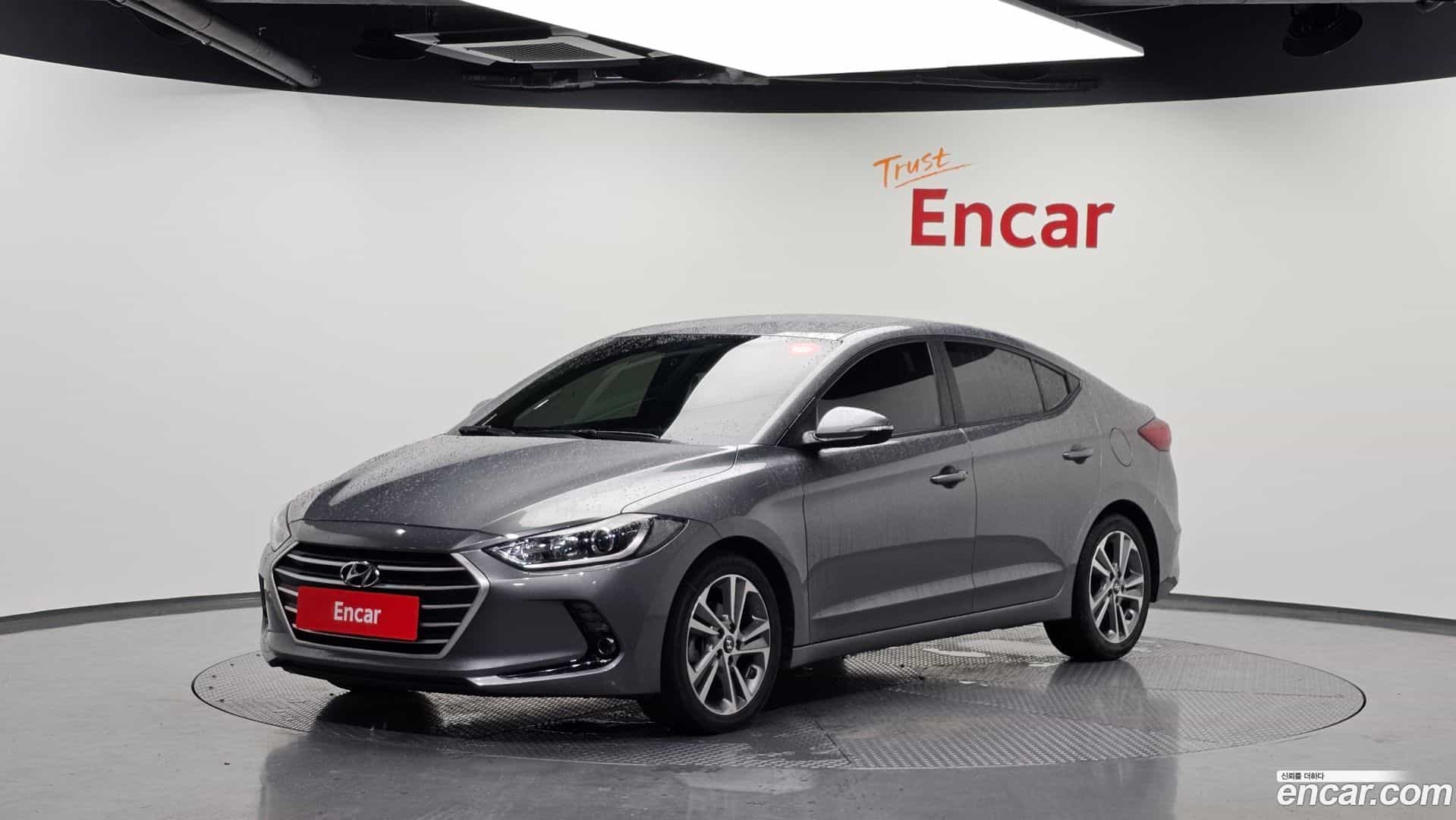 AVANTE Hyundai 2018.2-OUTER-001