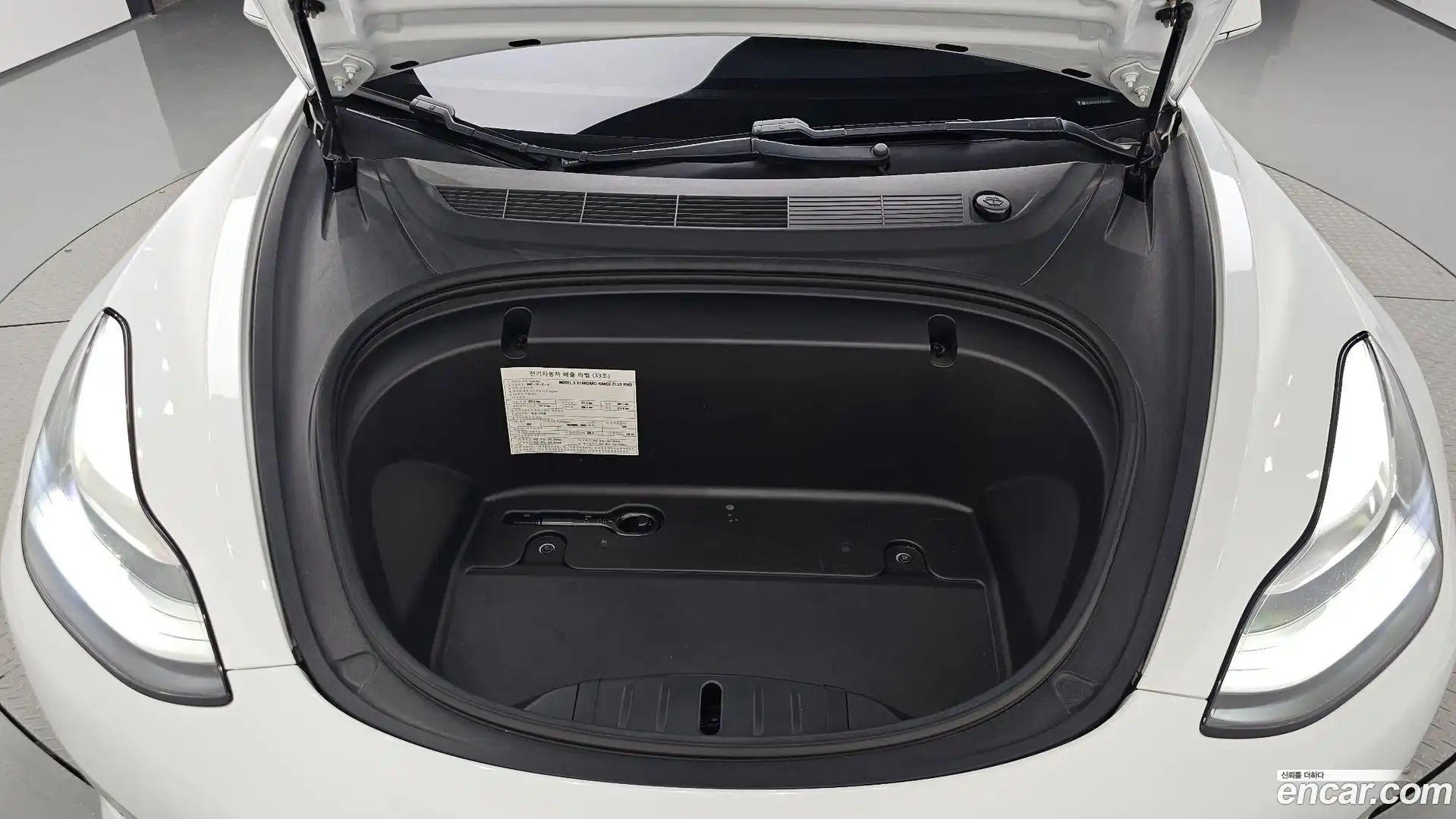 Model 3 Tesla 2020.8-OUTER-006