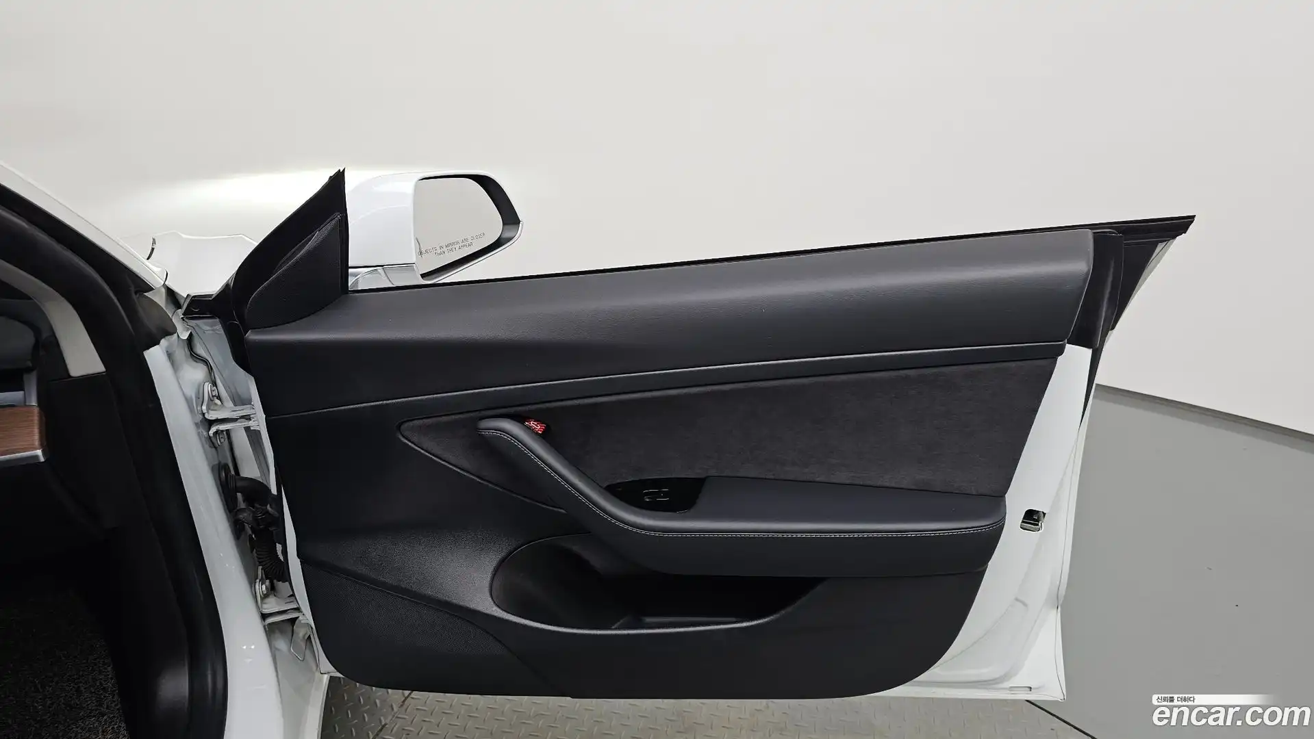 Model 3 Tesla 2020.8-INNER-034