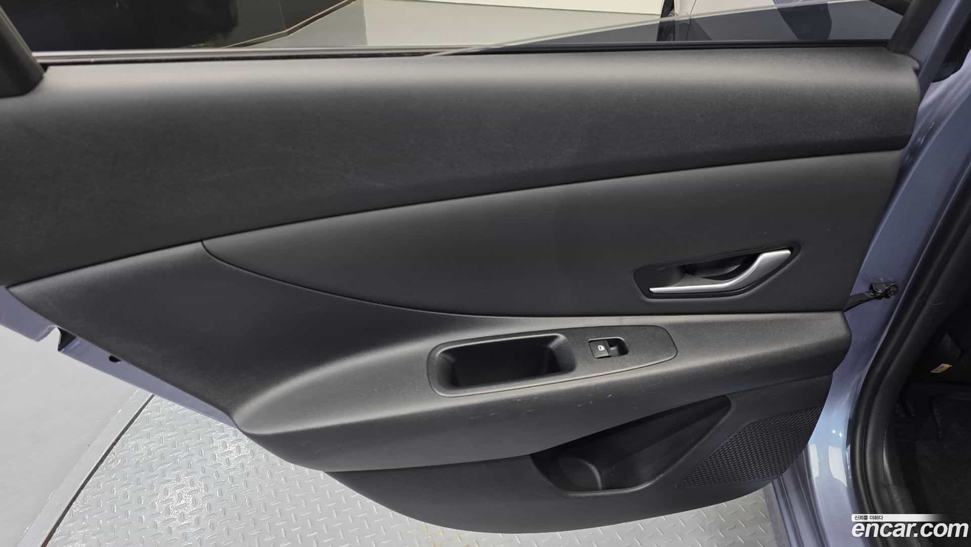 AVANTE Hyundai 2023.8-INNER-035