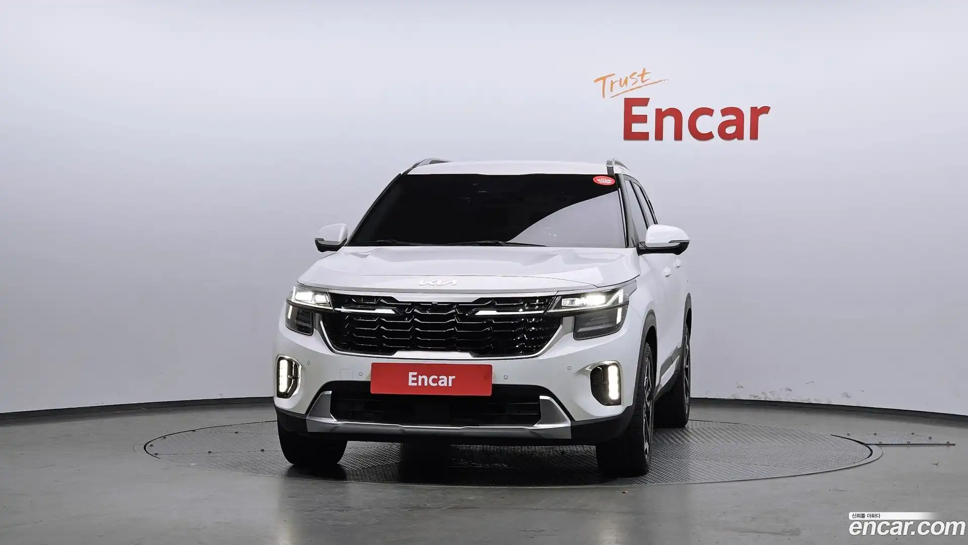 Seltos Kia 2023.0-OUTER-003
