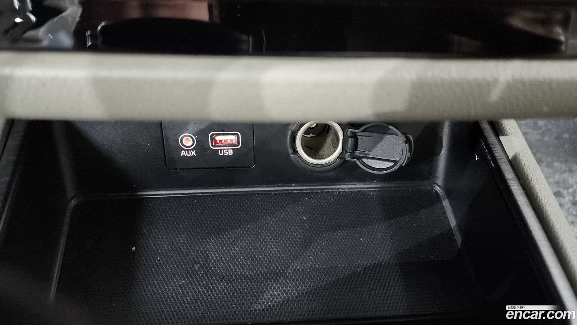 Canival Kia 2019.5-OPTION-021