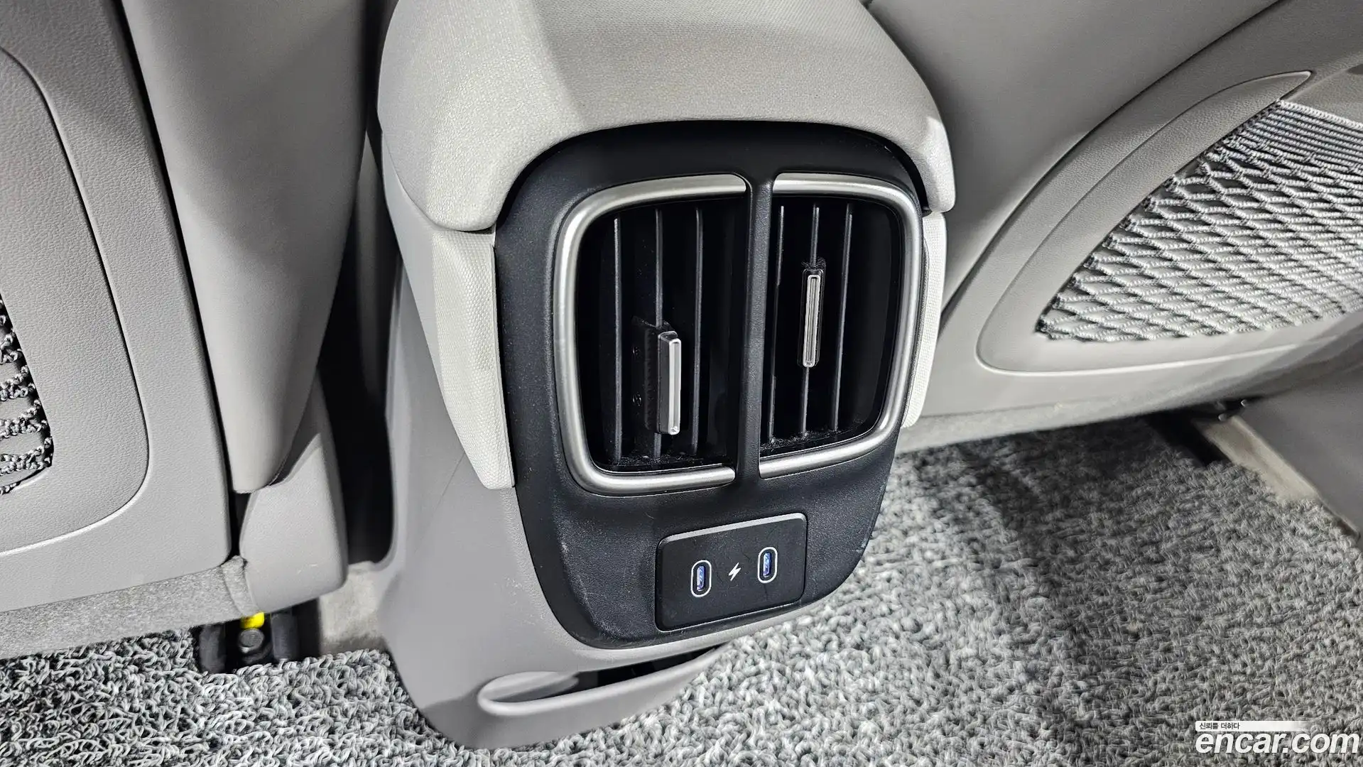 Ioniq6 Hyundai 2023.11-OPTION-022