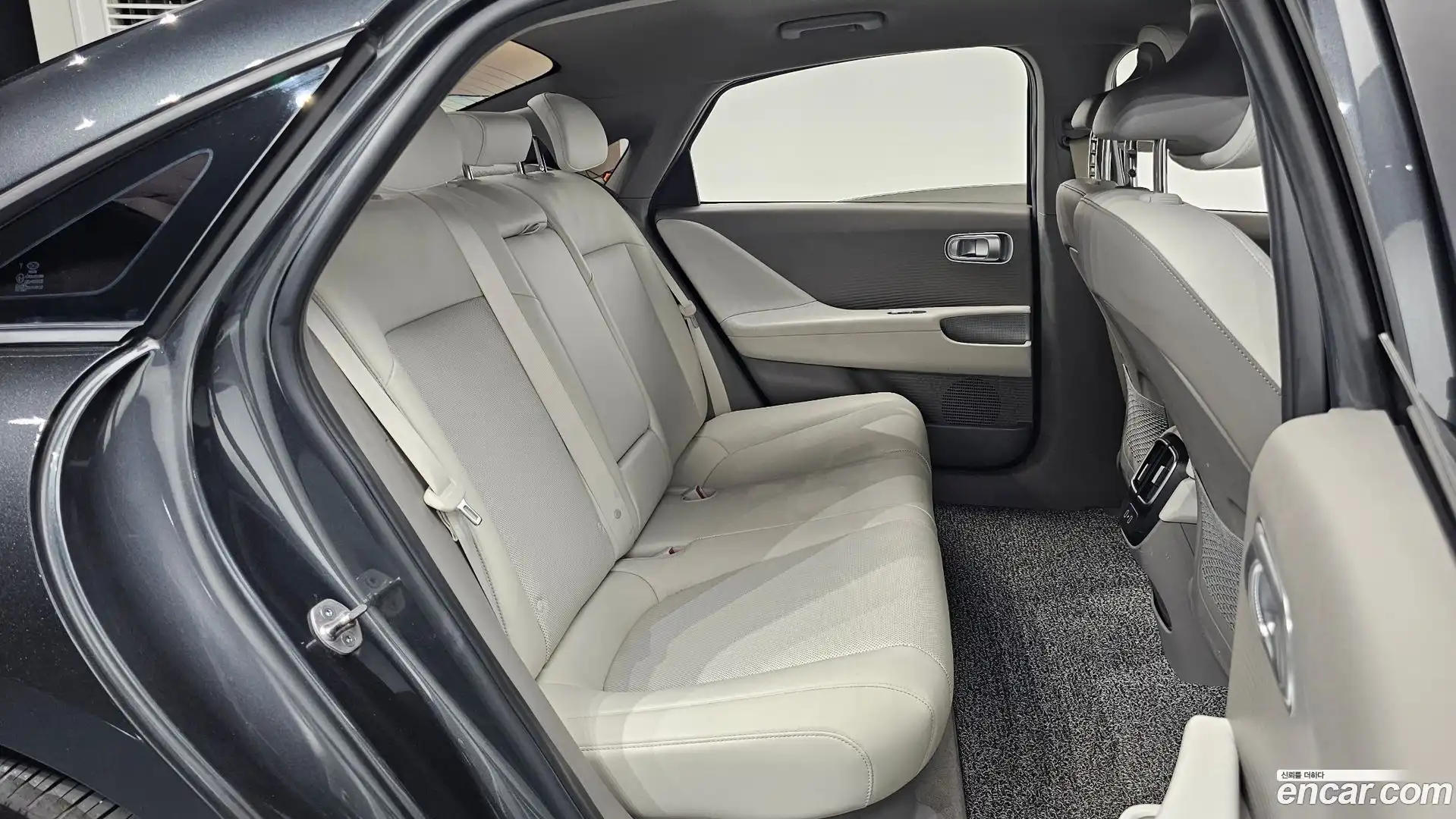 Ioniq6 Hyundai 2023.11-INNER-036