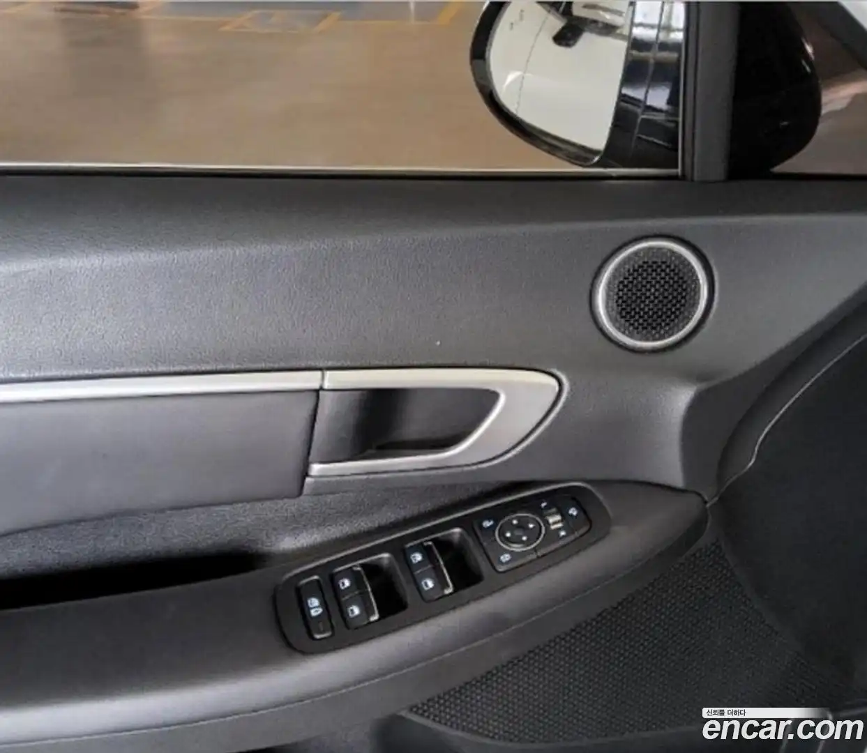 Sonata Hyundai 2022.6-OPTION-016