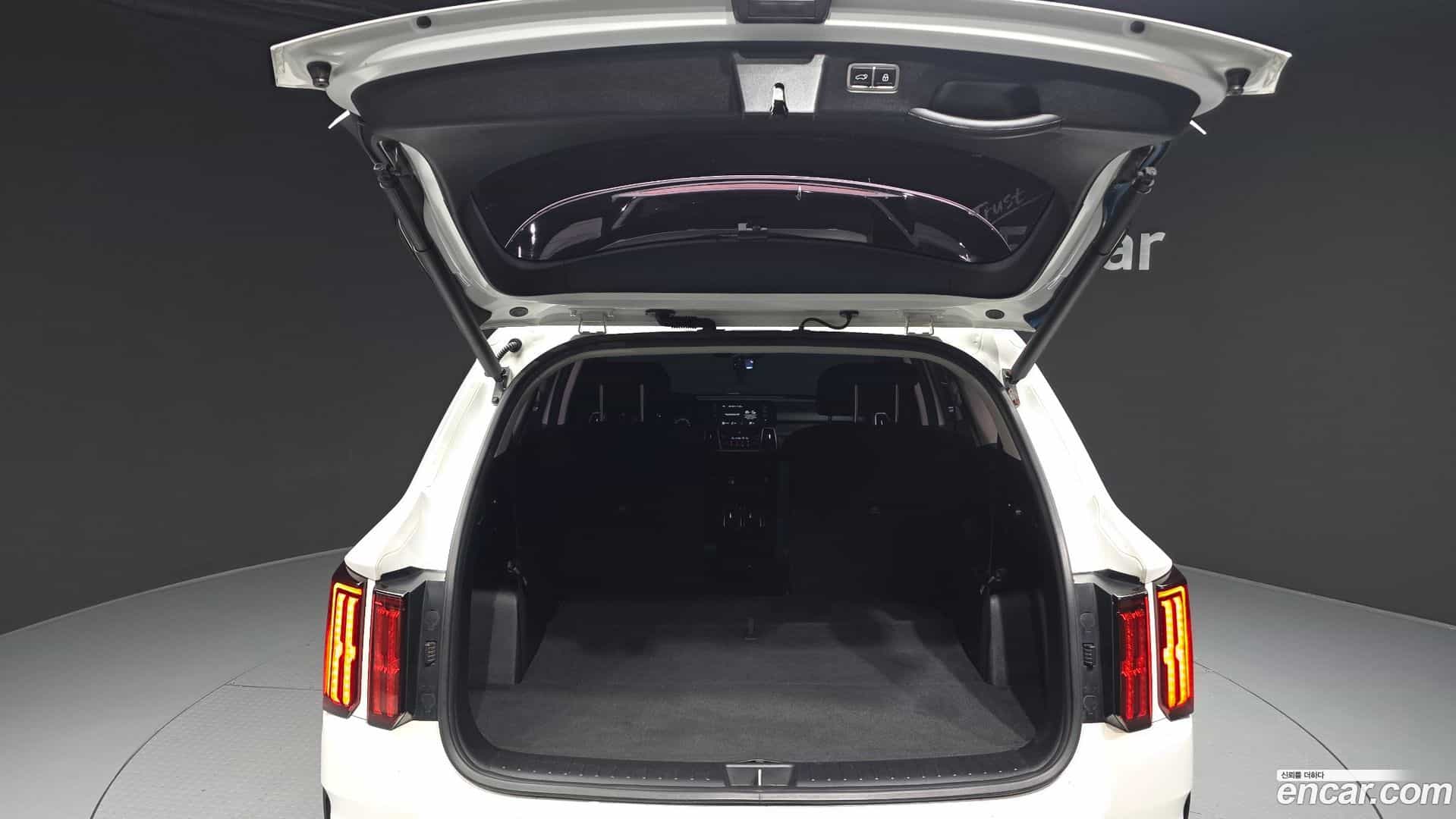 Sorento Kia 2020.4-OPTION-024