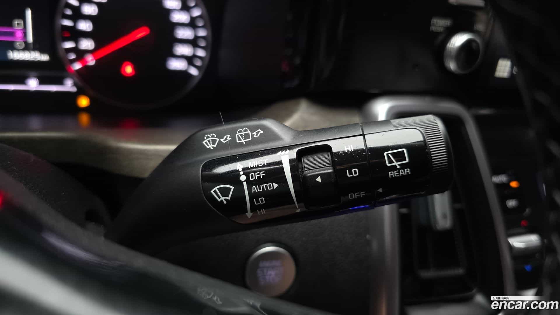 Sorento Kia 2020.4-OPTION-042