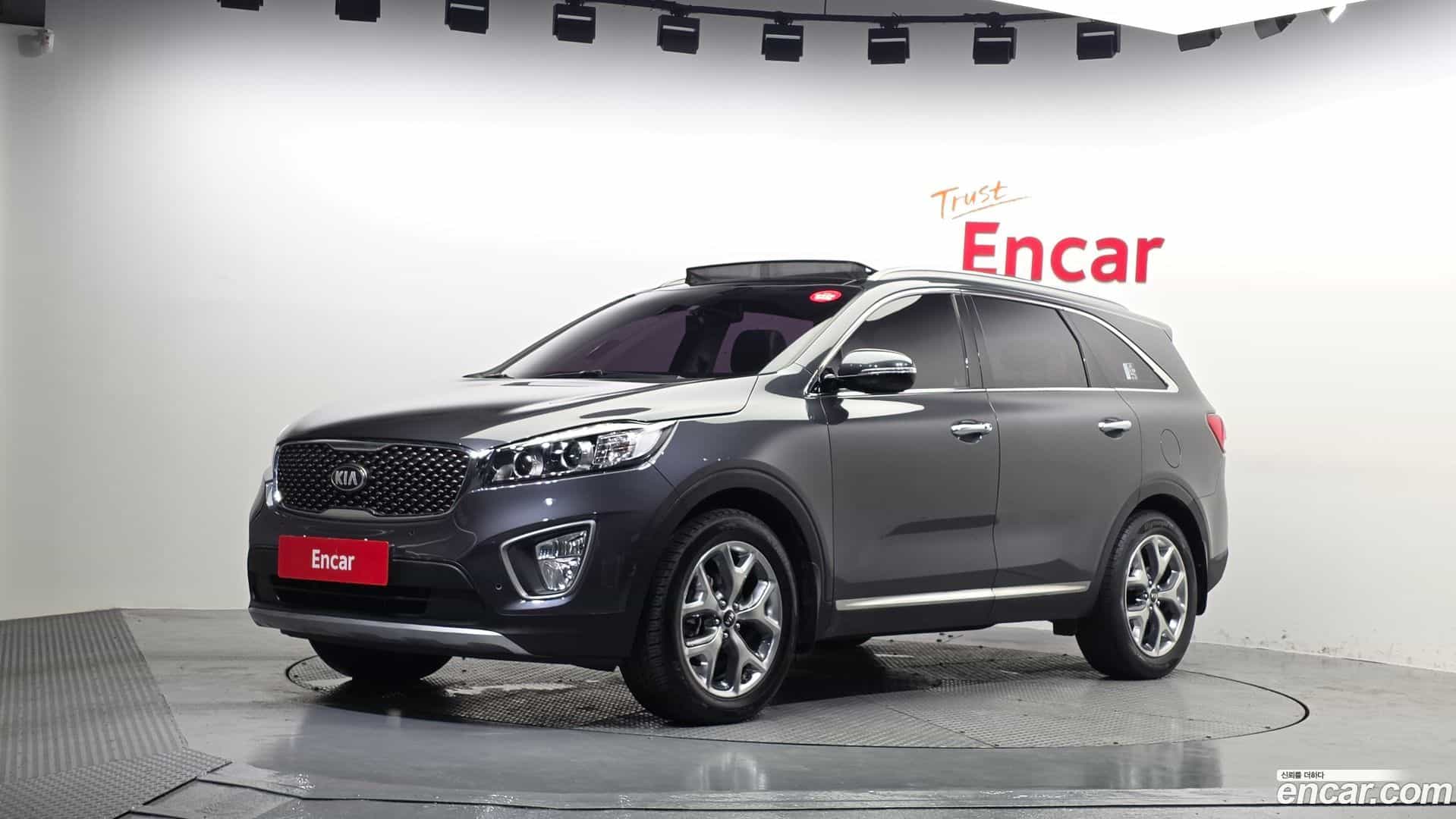Sorento Kia 2016.2-OUTER-001